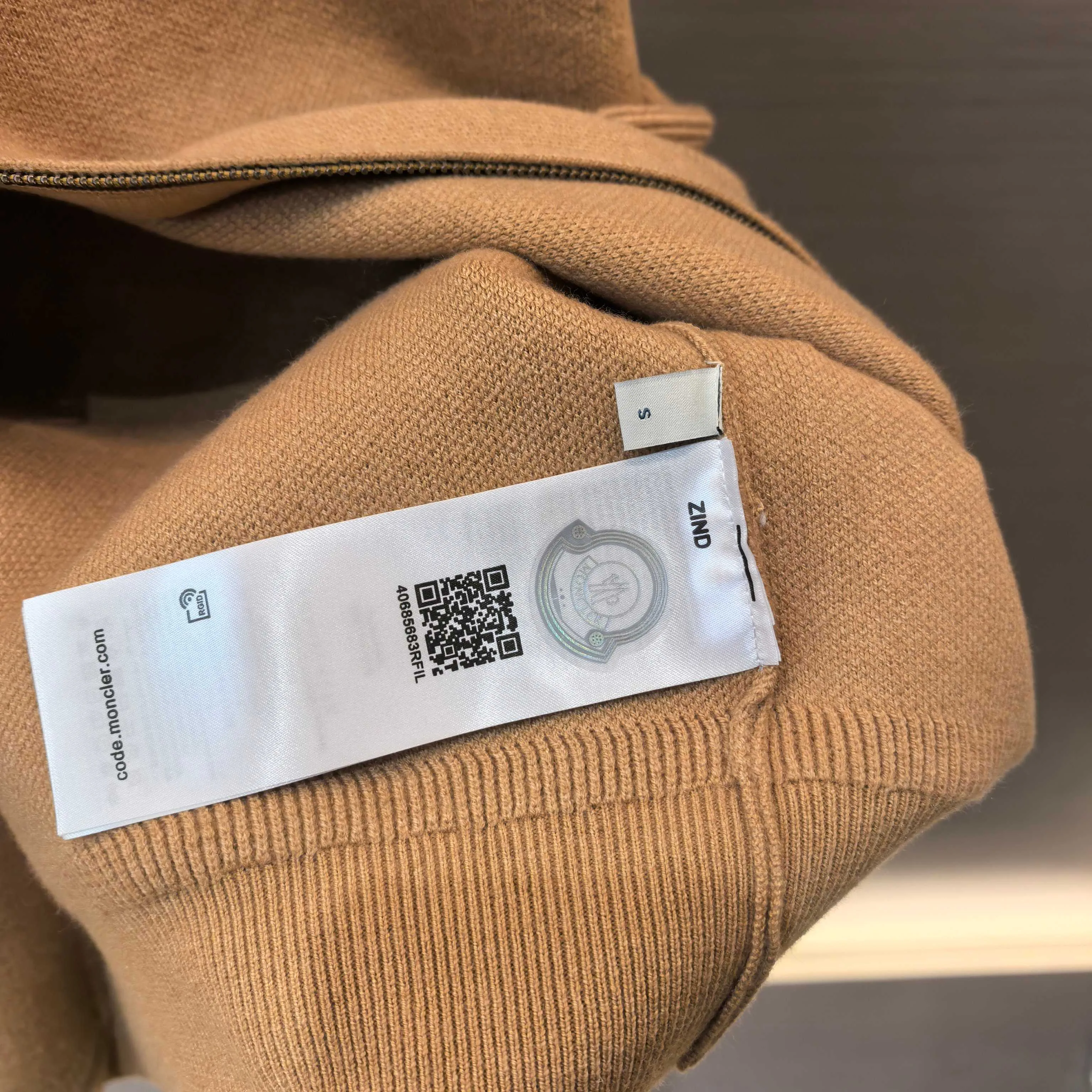 Джемперы И Свитеры Женские Moncler 19686529