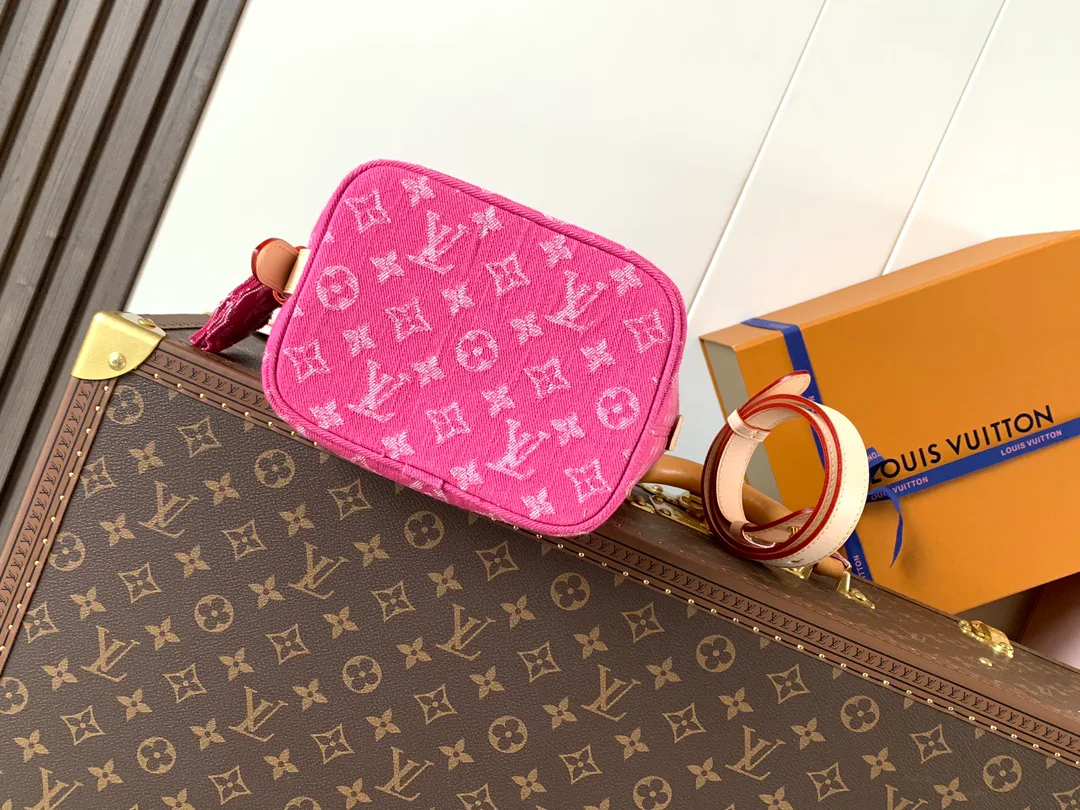 Классические Сумки Женские Louis Vuitton 13435278
