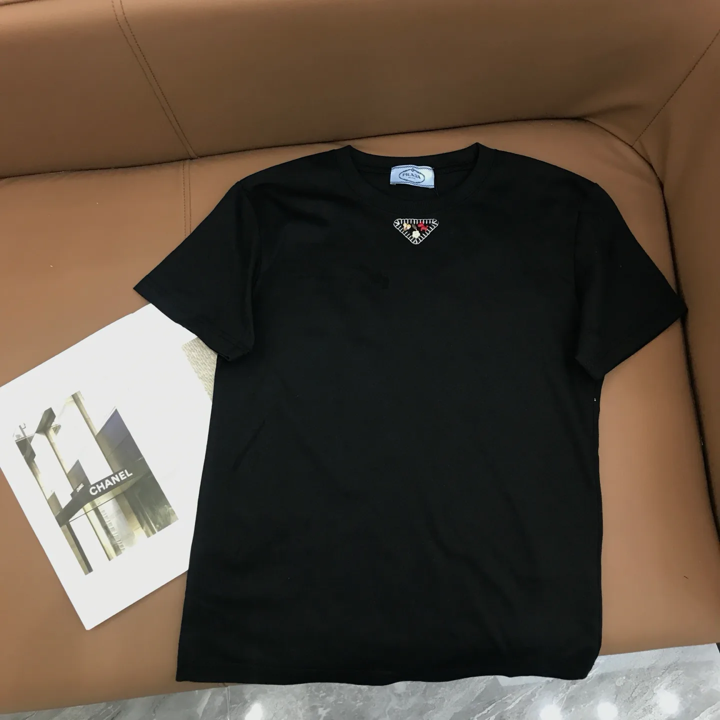 Футболки Женские Prada 11734005