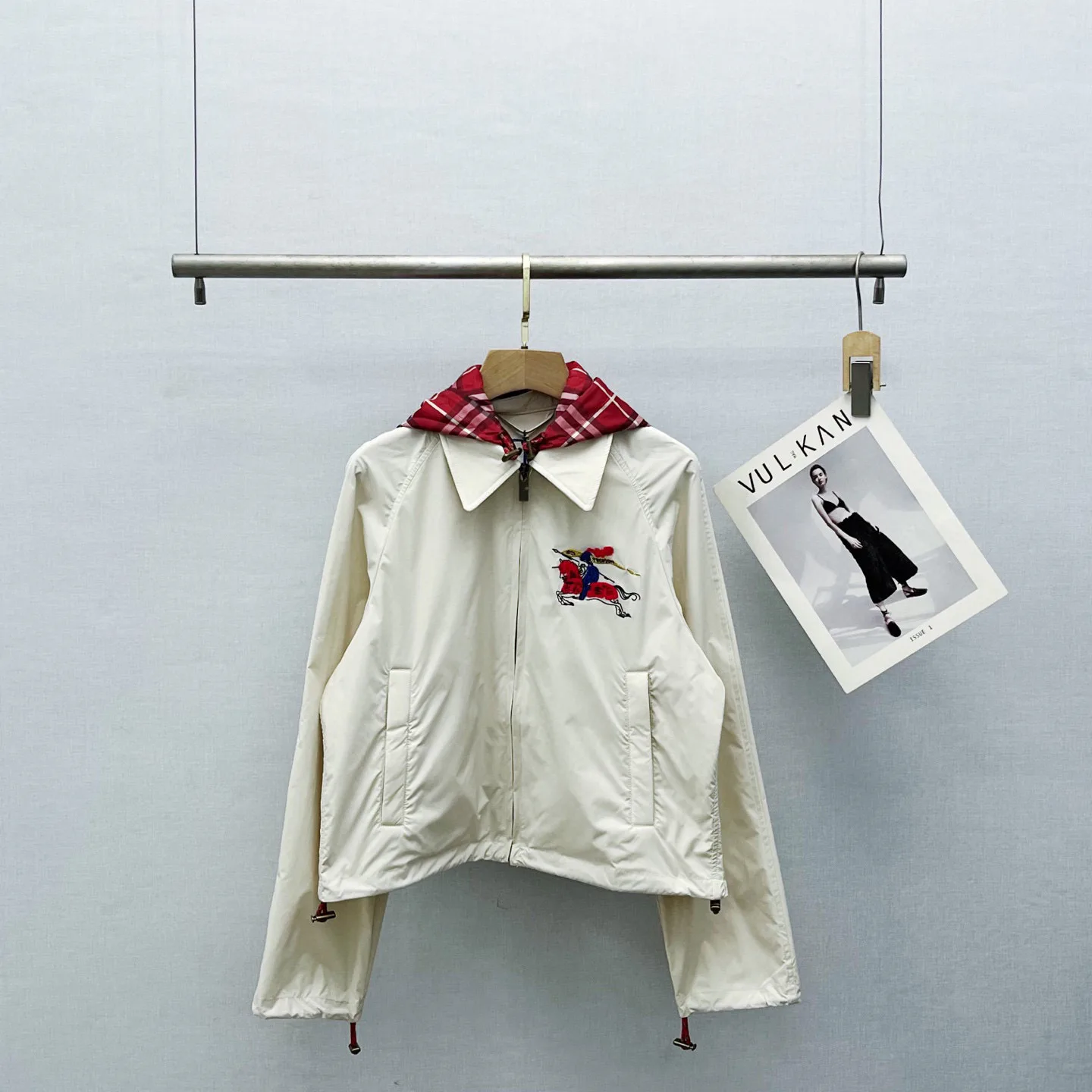 Куртки И Пуховики Женские Burberry 11214296