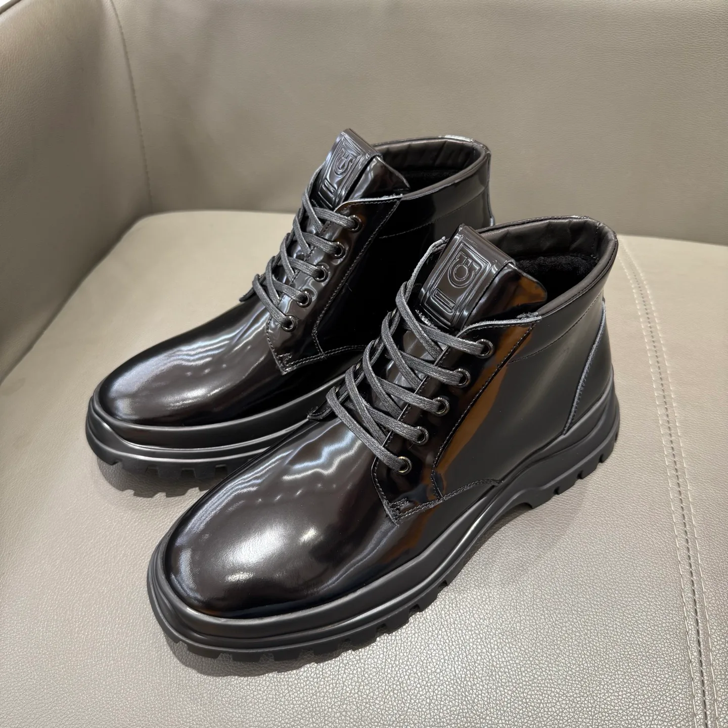 Ботинки Мужские Salvatore Ferragamo 840384