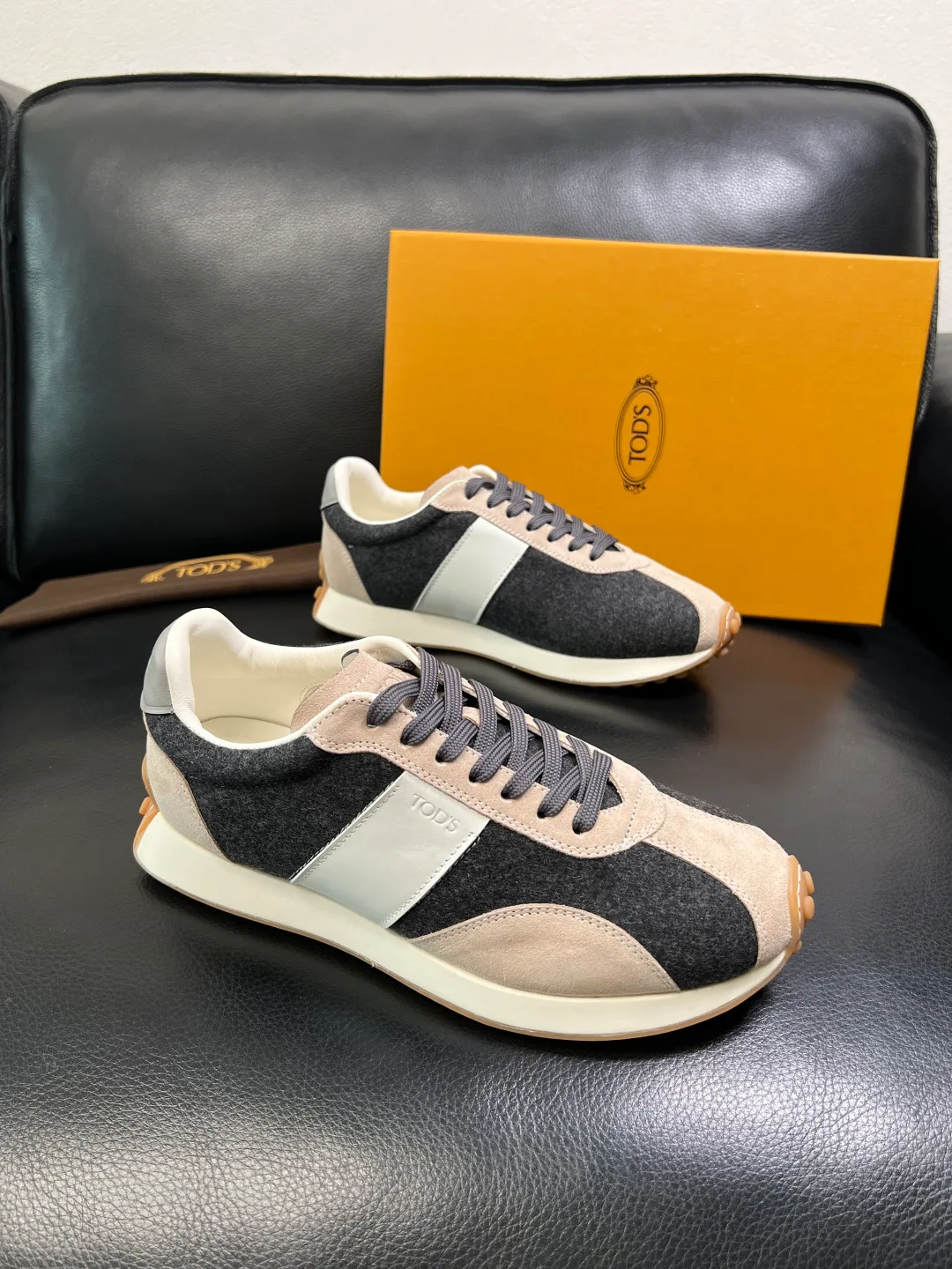 Кроссовки Мужские Tod's 420049