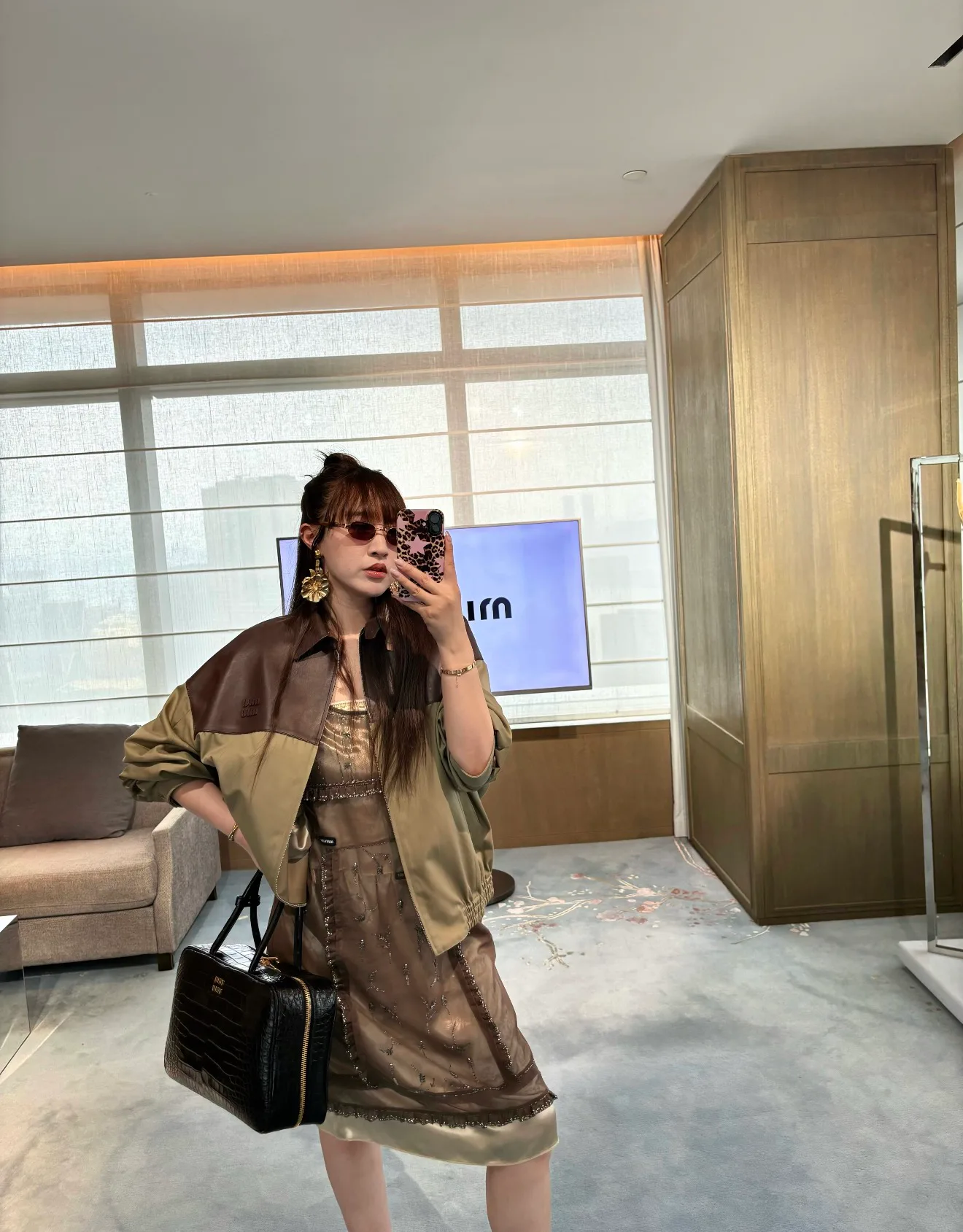 Куртки И Пуховики Женские Miu Miu 18713553