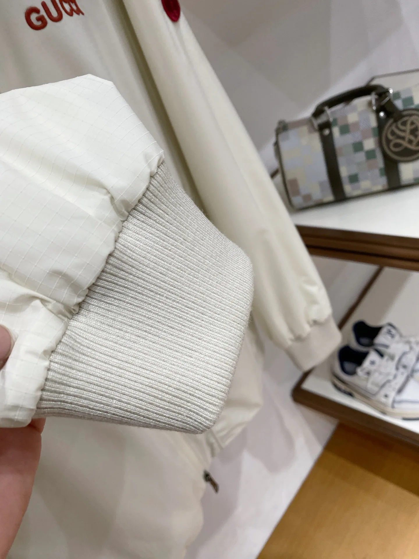 Куртки И Пуховики Мужские Gucci 11504089