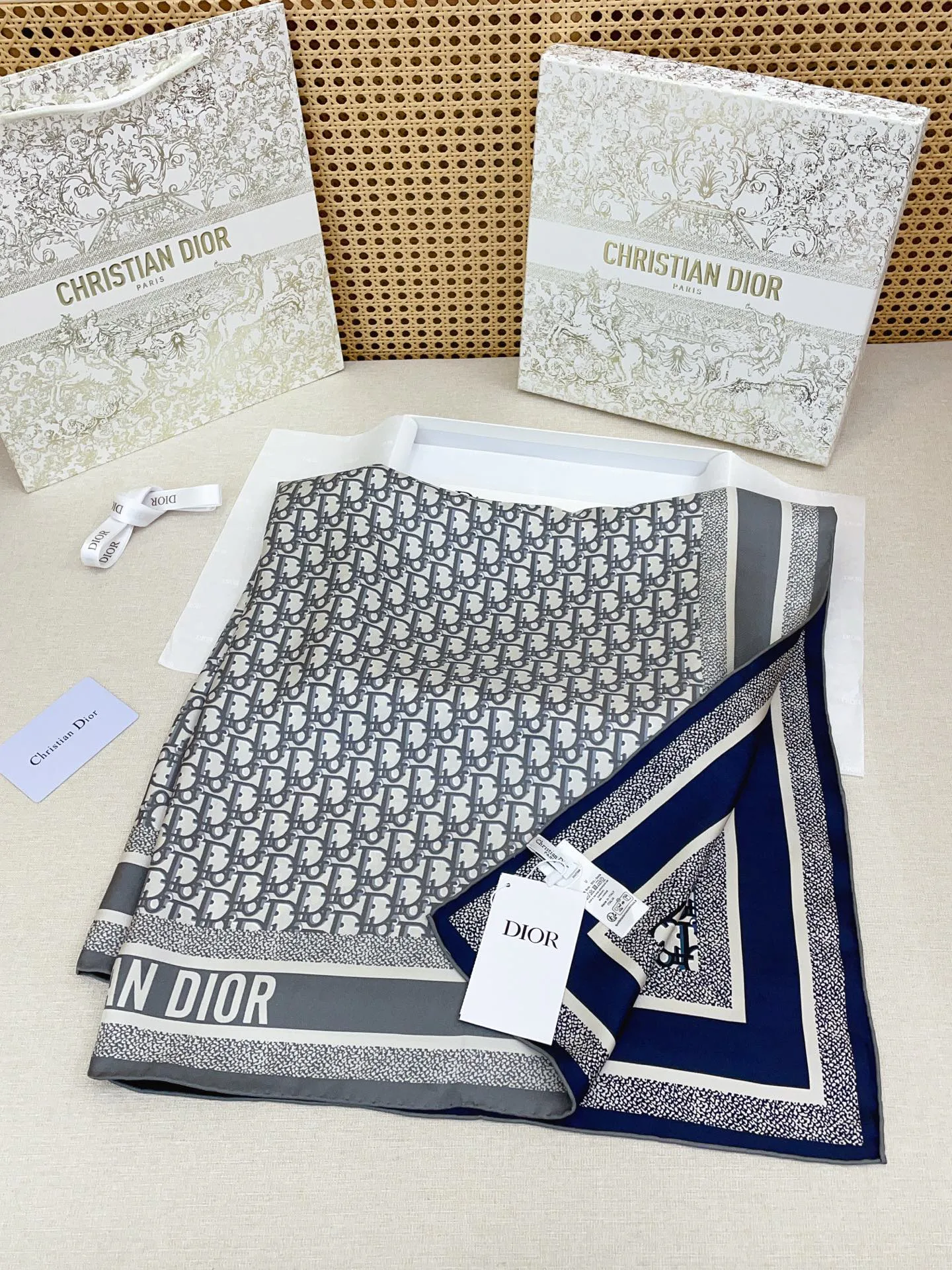 Платки Christian Dior 10416073