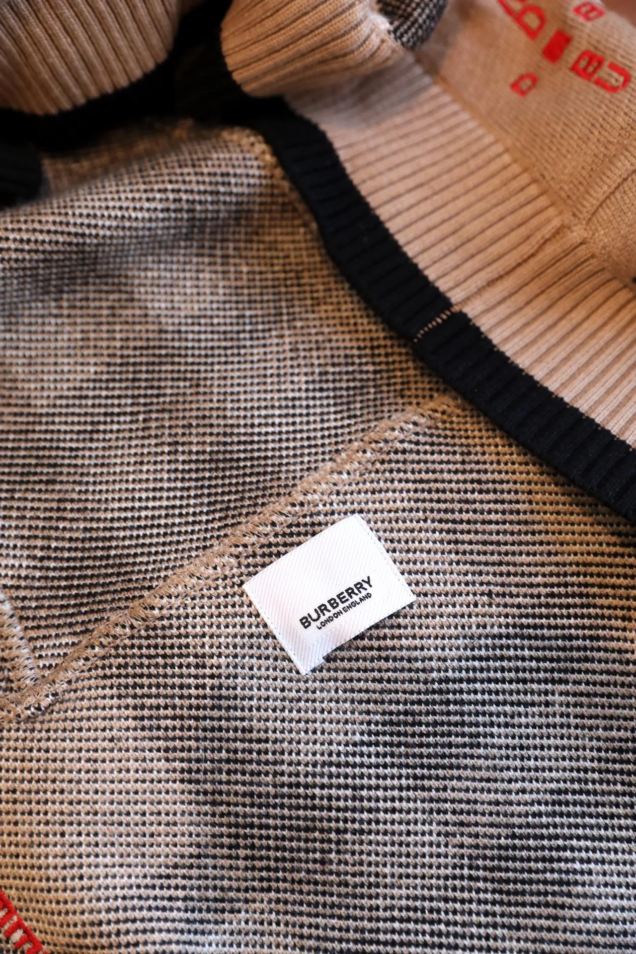 Шарфы Женские Burberry 108128