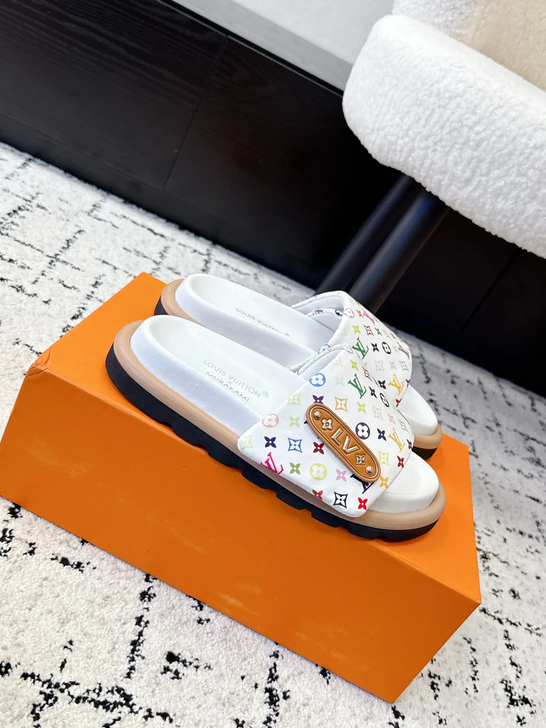 Шлепанцы Женские Louis Vuitton 1752809