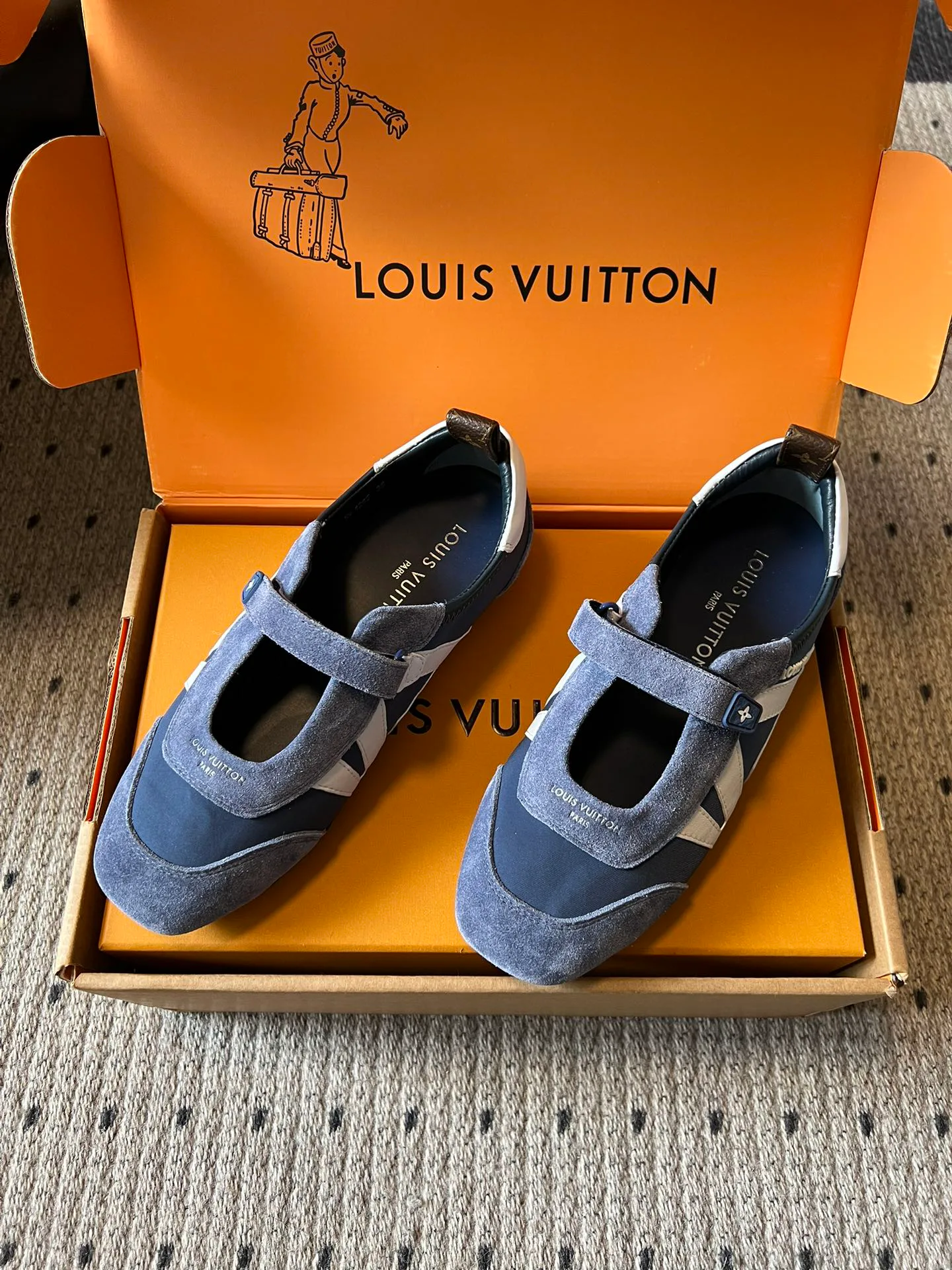 Туфли Женские Louis Vuitton 13561813