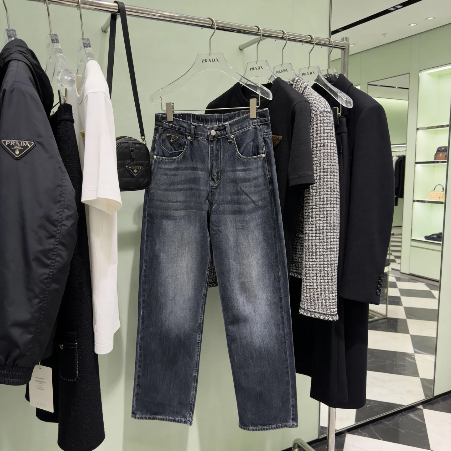 Джинсы Мужские Prada 11717254