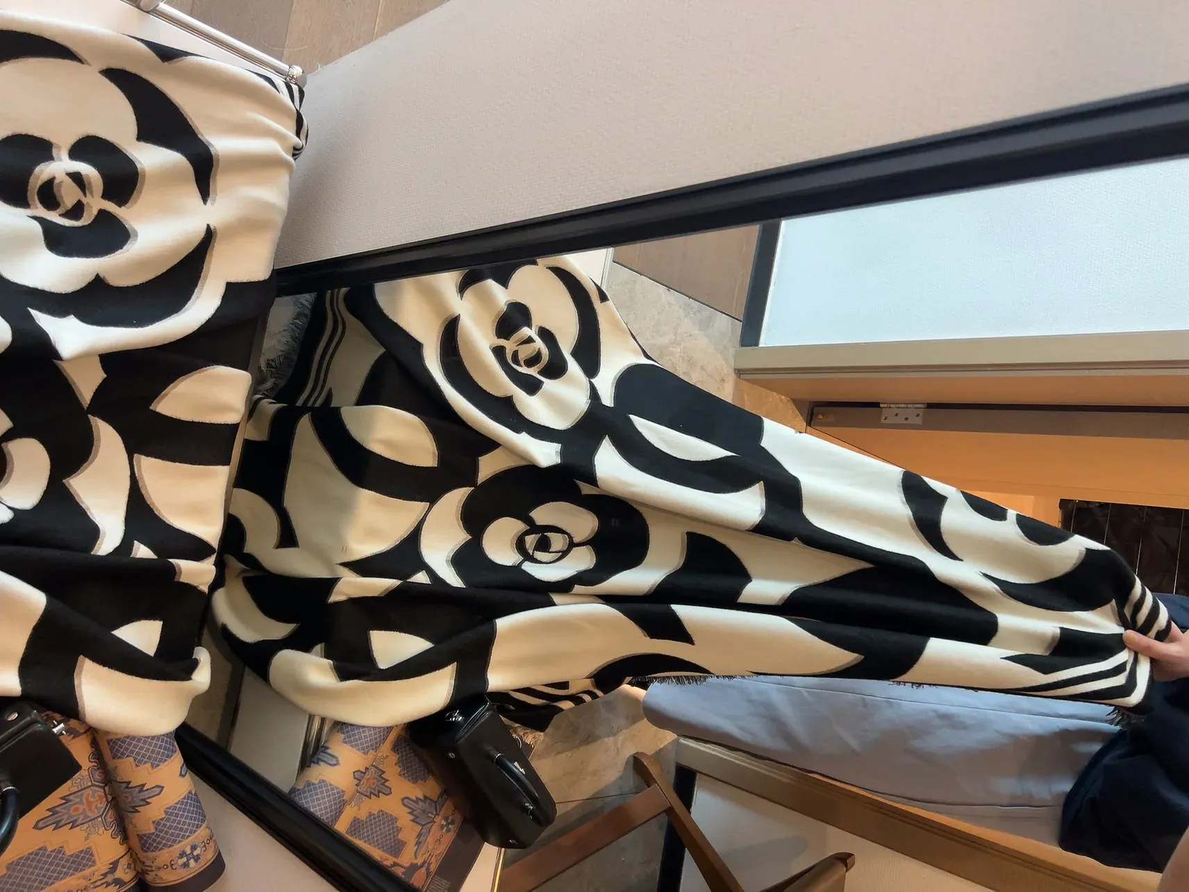 Платки Chanel 1973636