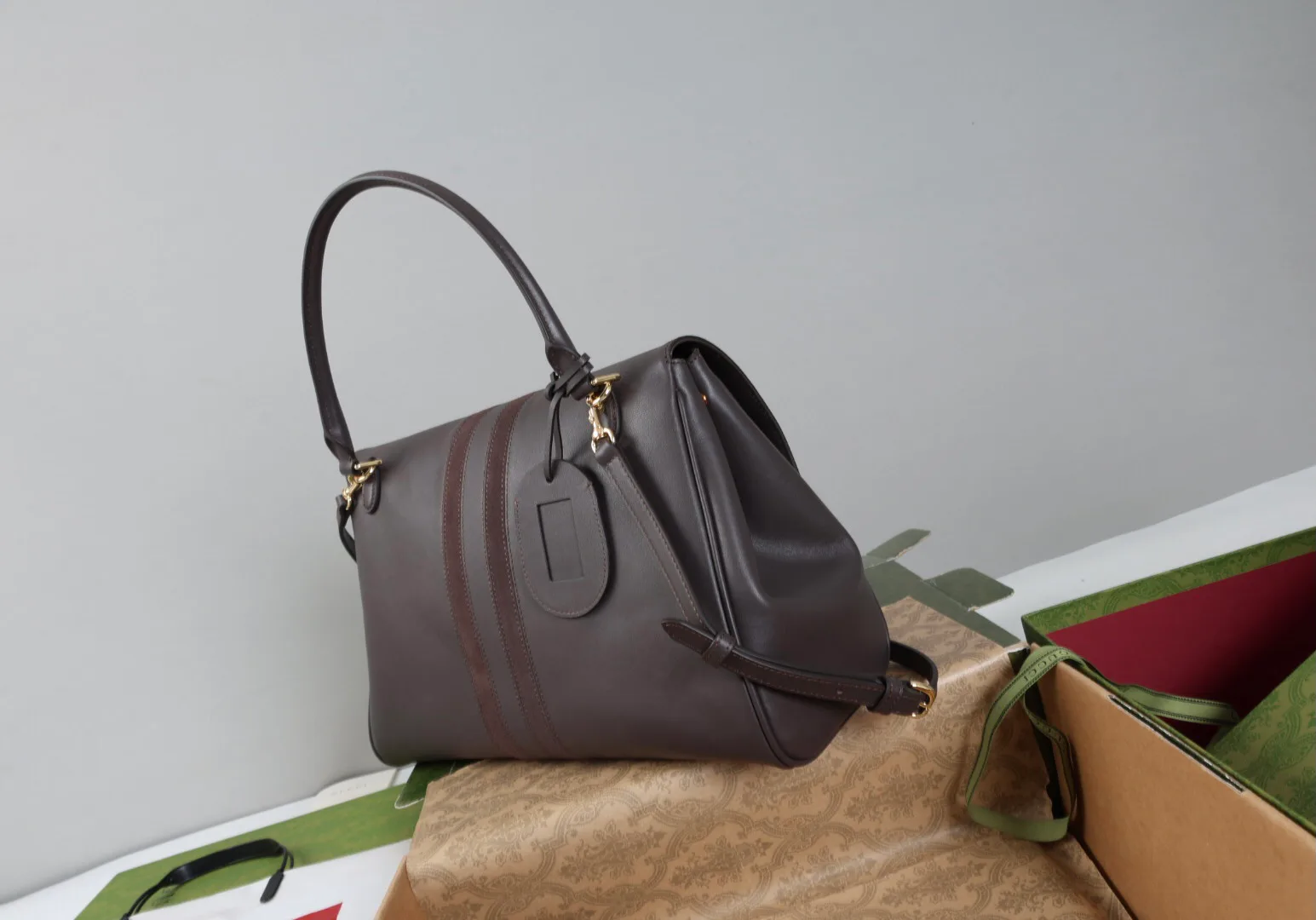 Классические Сумки Женские Gucci 18250582