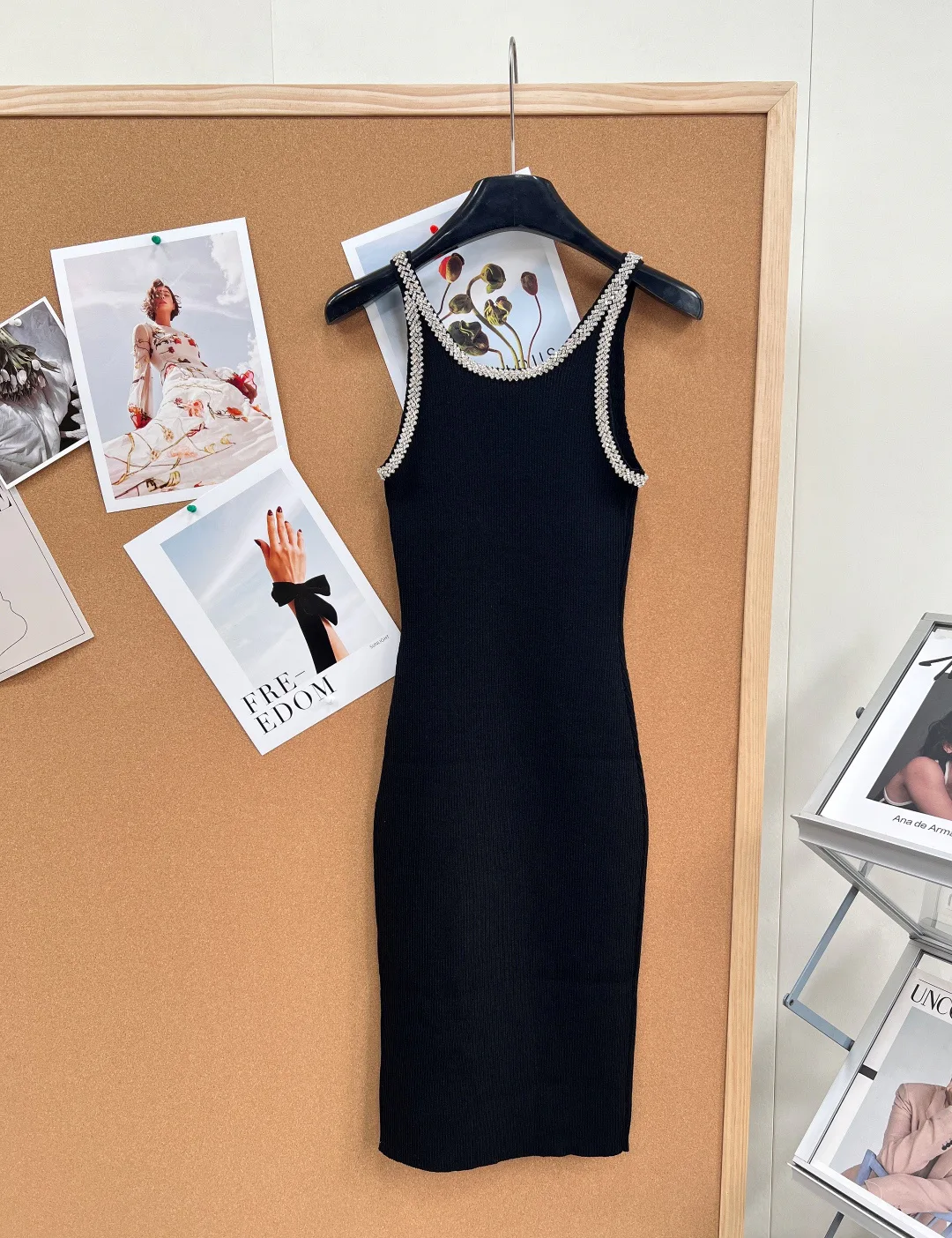 Платья Женские Chanel 11759197