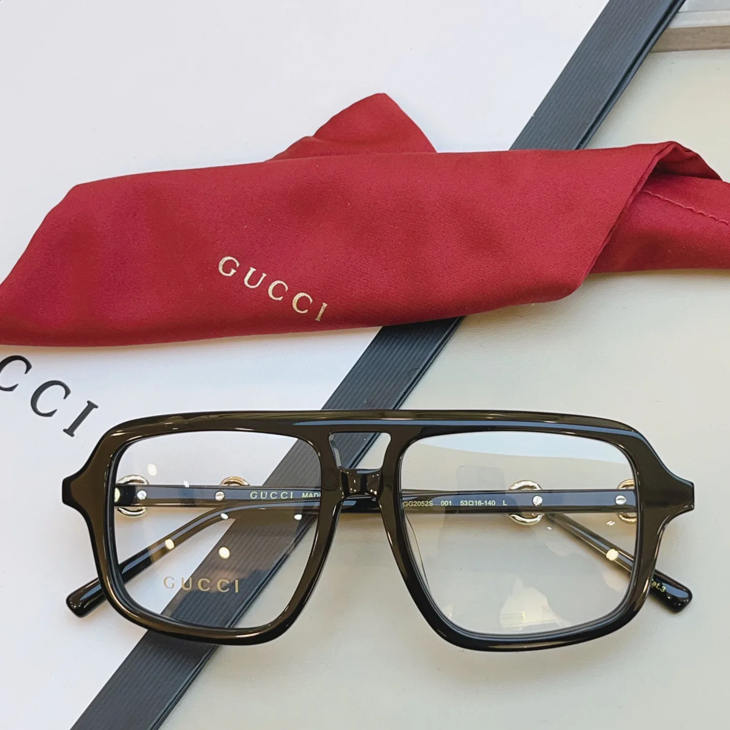 Очки Gucci 11432738