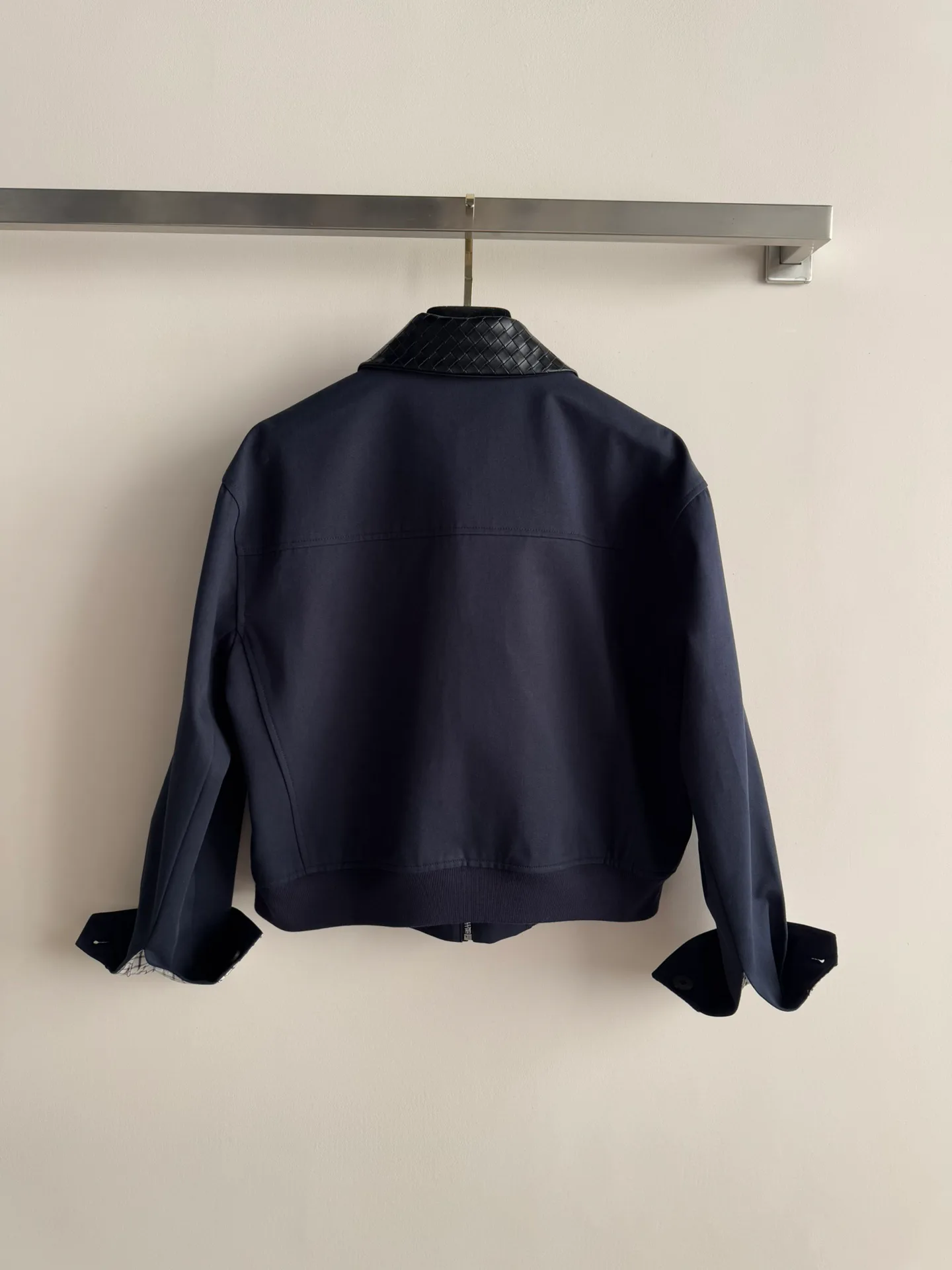 Куртки И Пуховики Женские Bottega Veneta 4329223