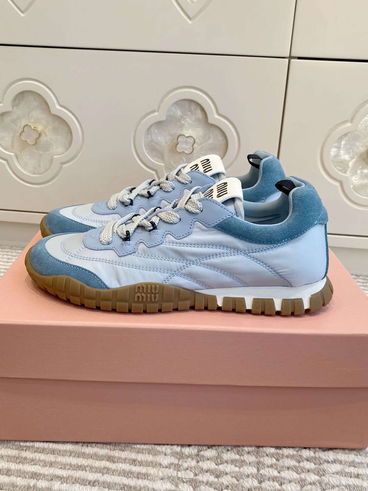 Кроссовки Женские Miu Miu 11036056