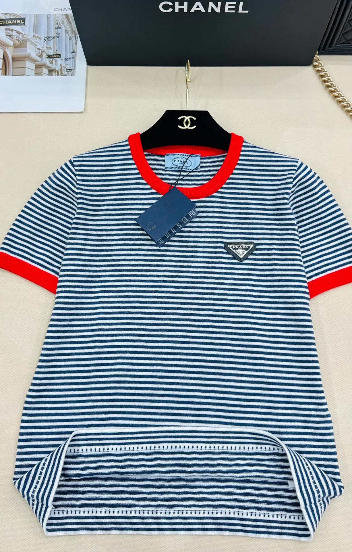 Футболки Женские Prada 11903757