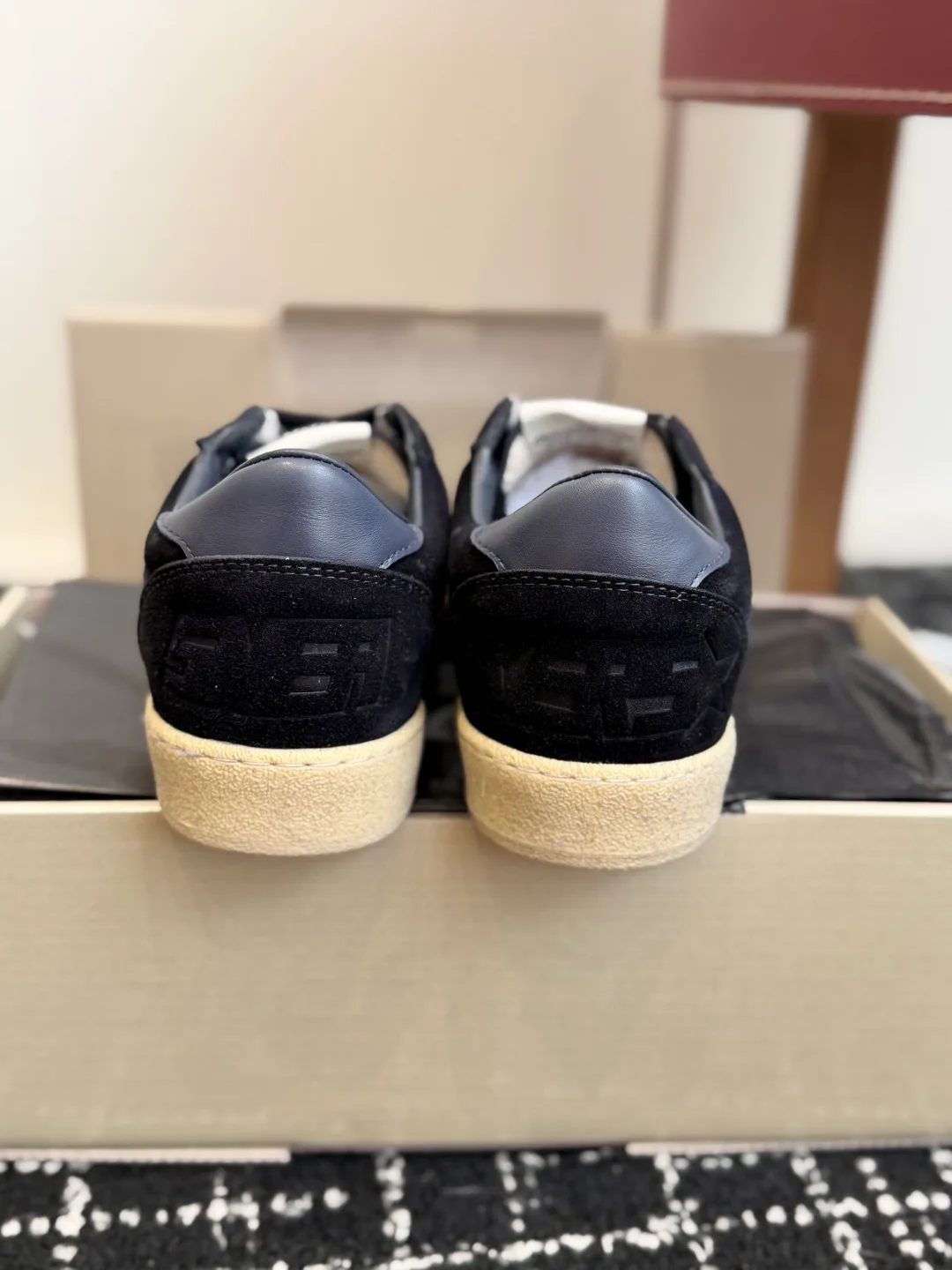 Кроссовки Женские Golden Goose 18305928