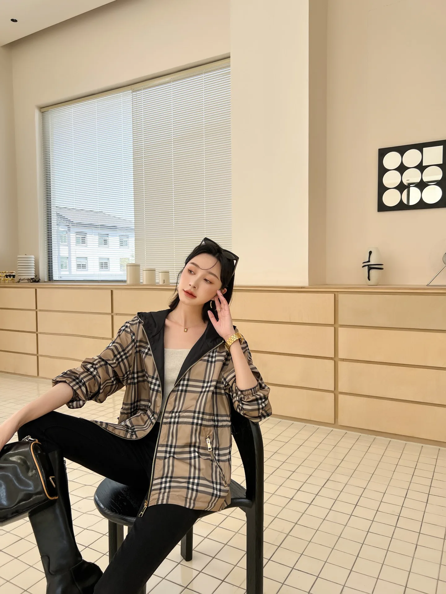 Куртки И Пуховики Женские Burberry 18268