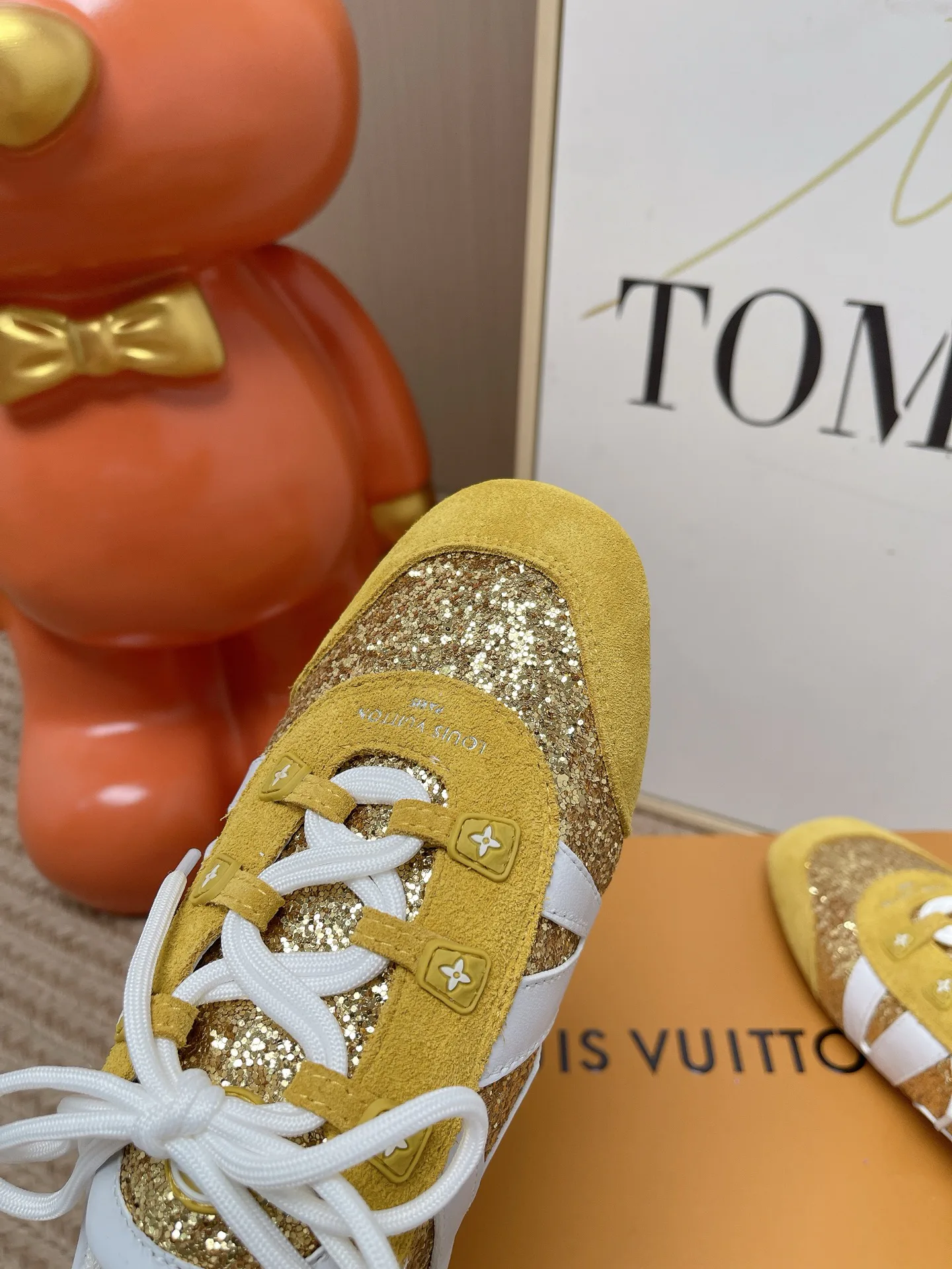 Кроссовки Женские Louis Vuitton 17449402