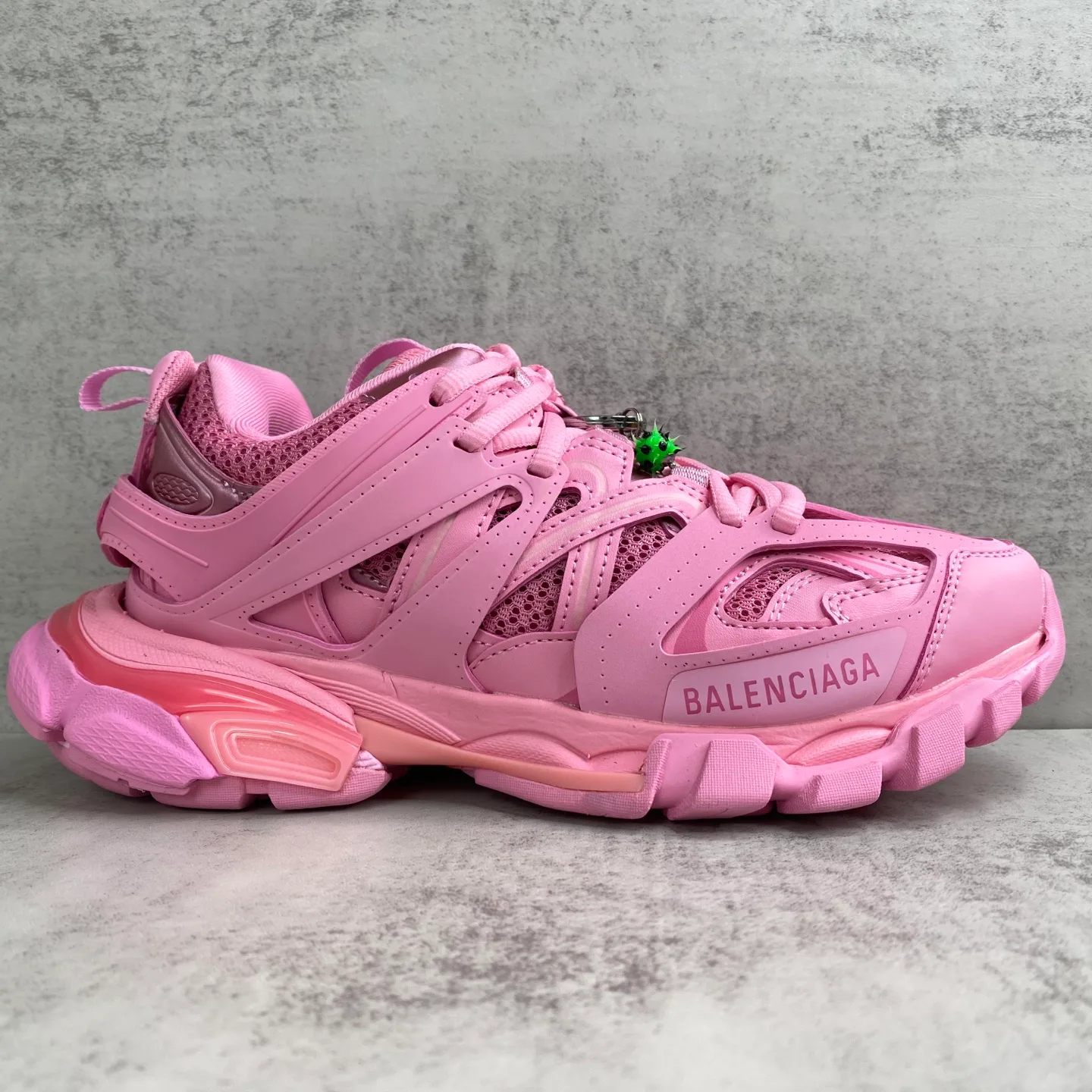 Кроссовки Женские Balenciaga 18743877