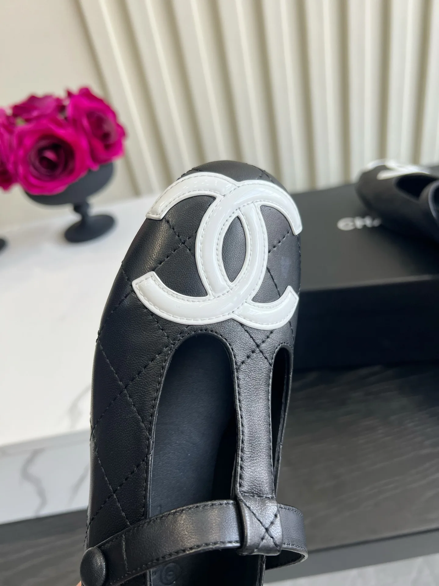 Туфли Женские Chanel 18223072