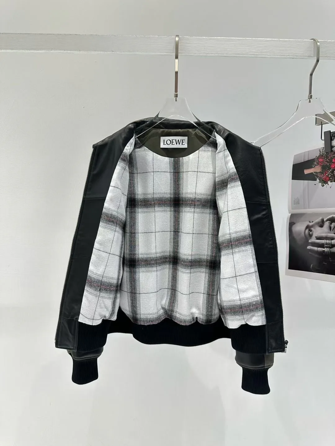 Кожаные Куртки И Дублёнки Женские Loewe 11429011