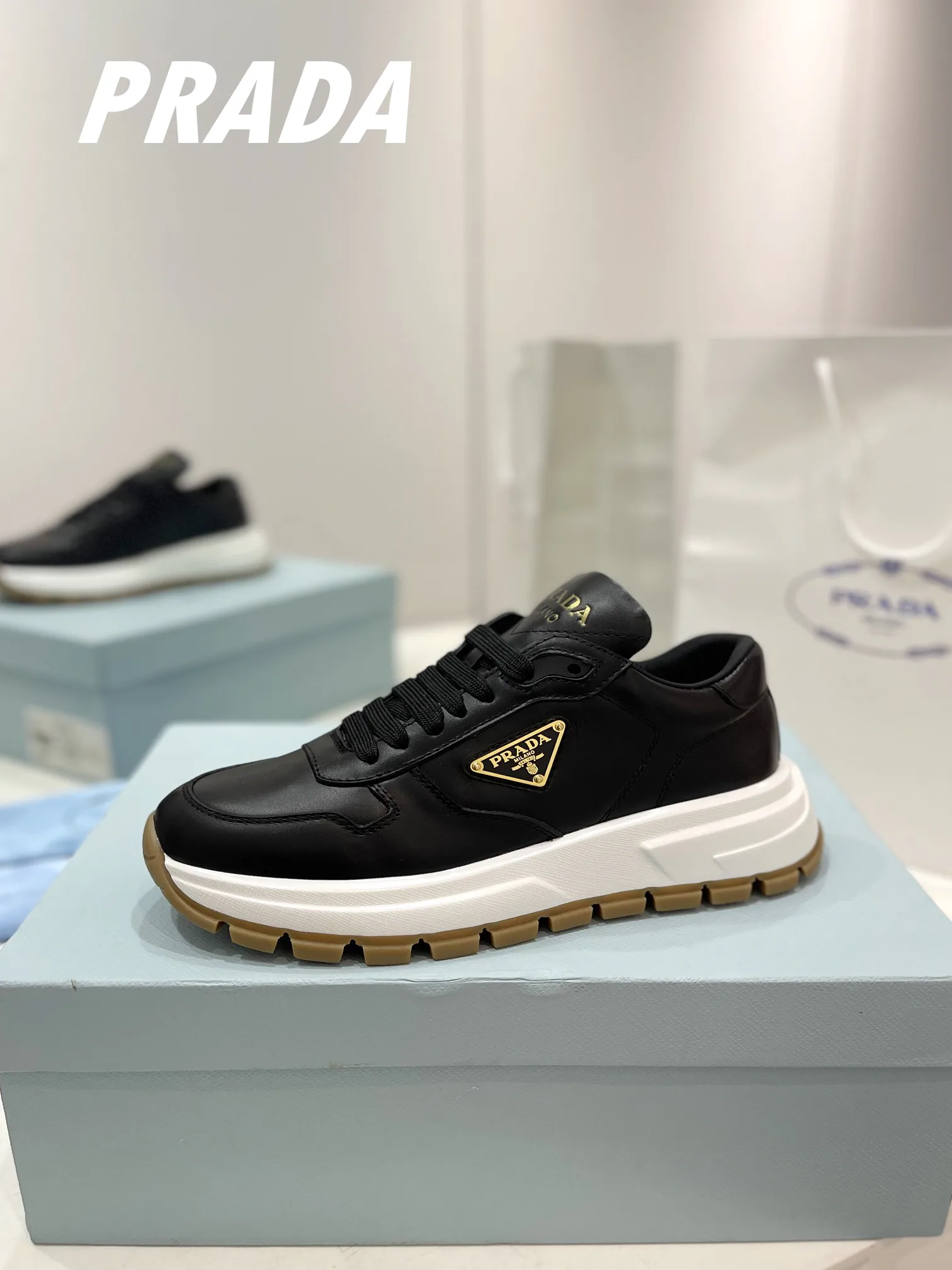 Кроссовки Женские Prada 9593871