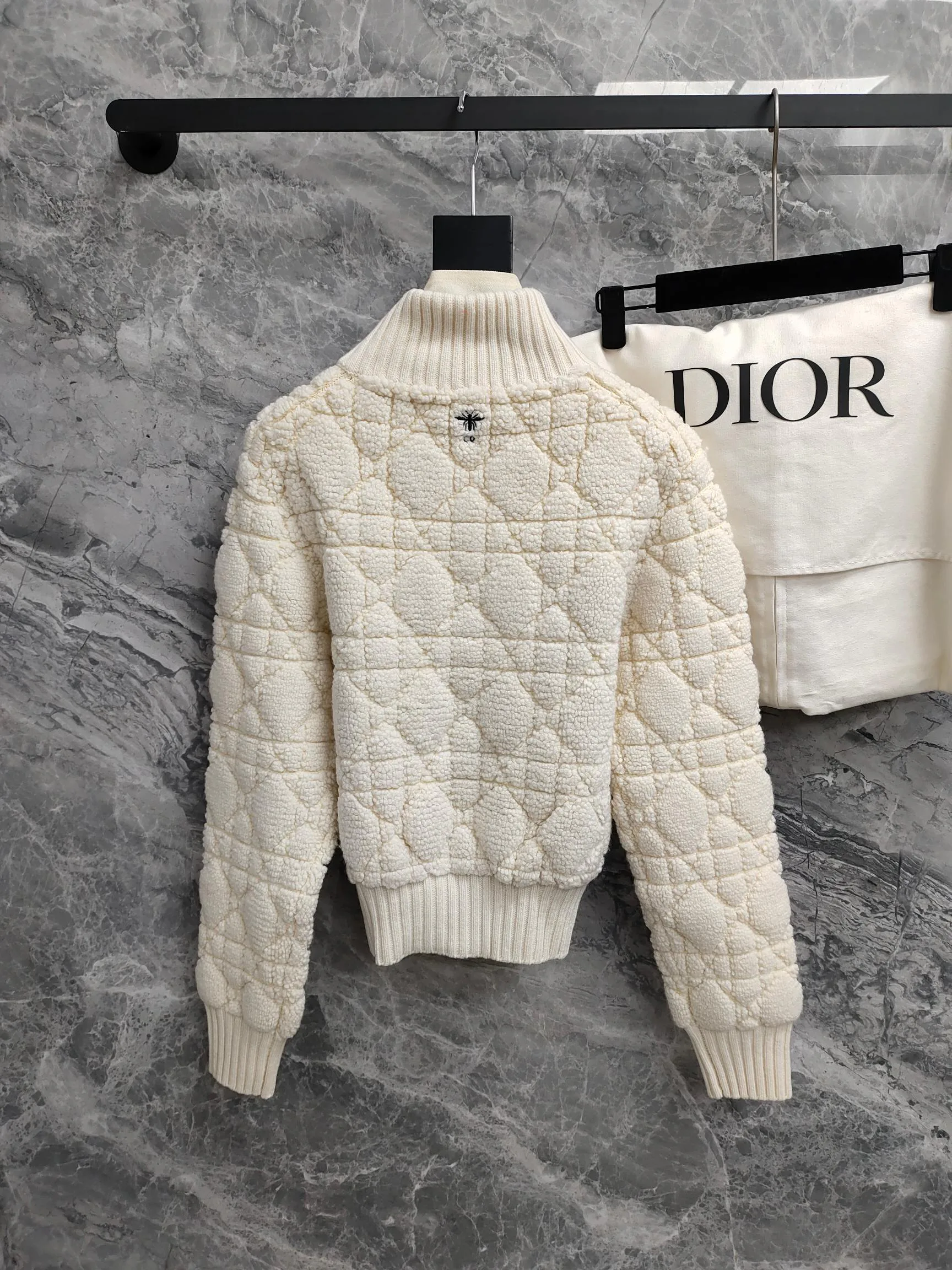 Джемперы И Свитеры Женские Christian Dior 18743448