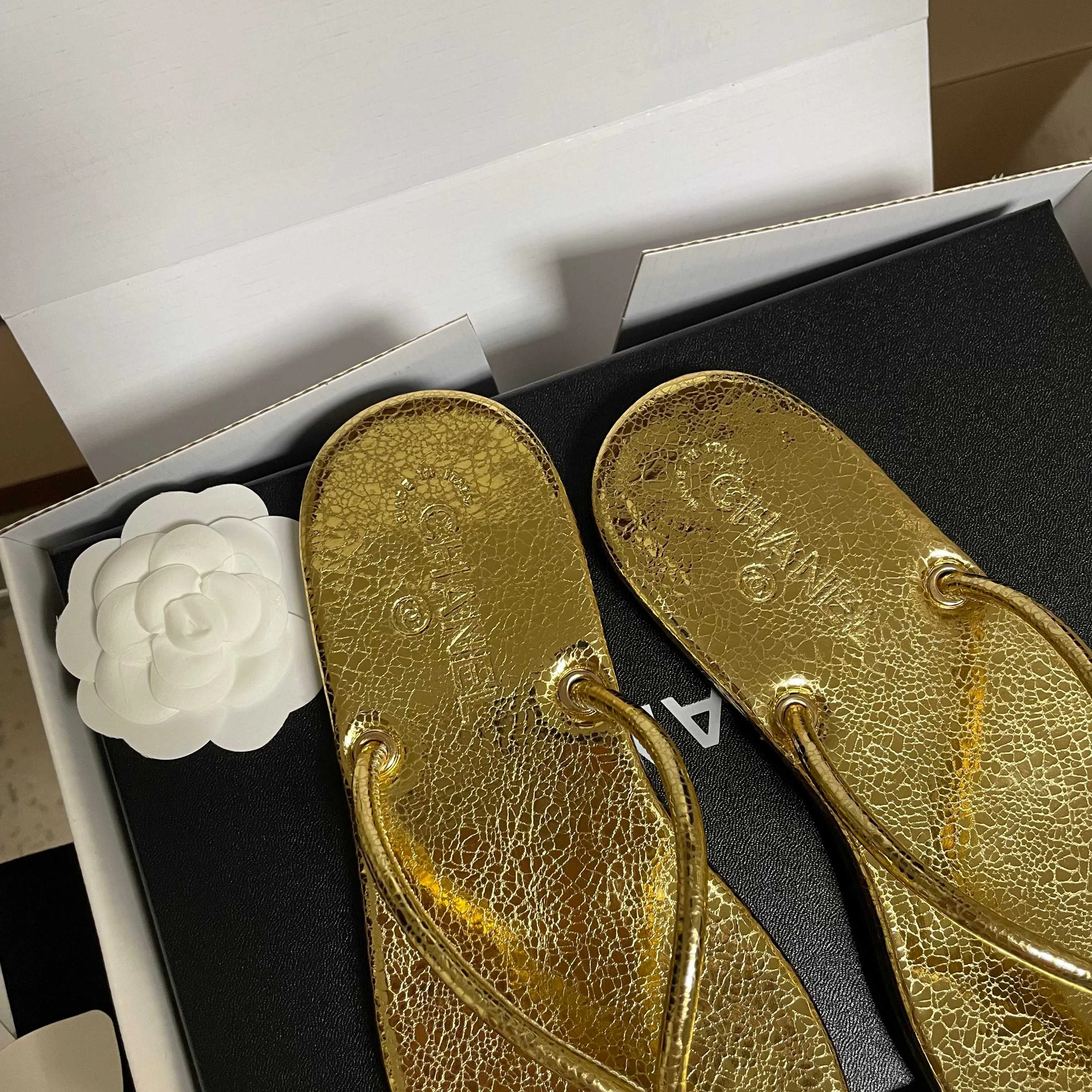 Шлепанцы Женские Chanel 11893461