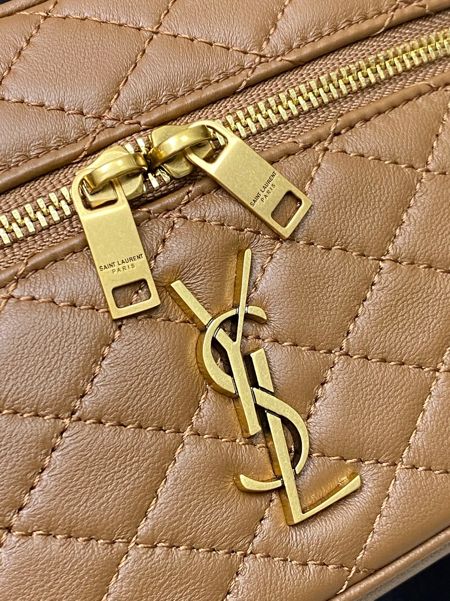 Клатчи Женские Saint Laurent 4259863