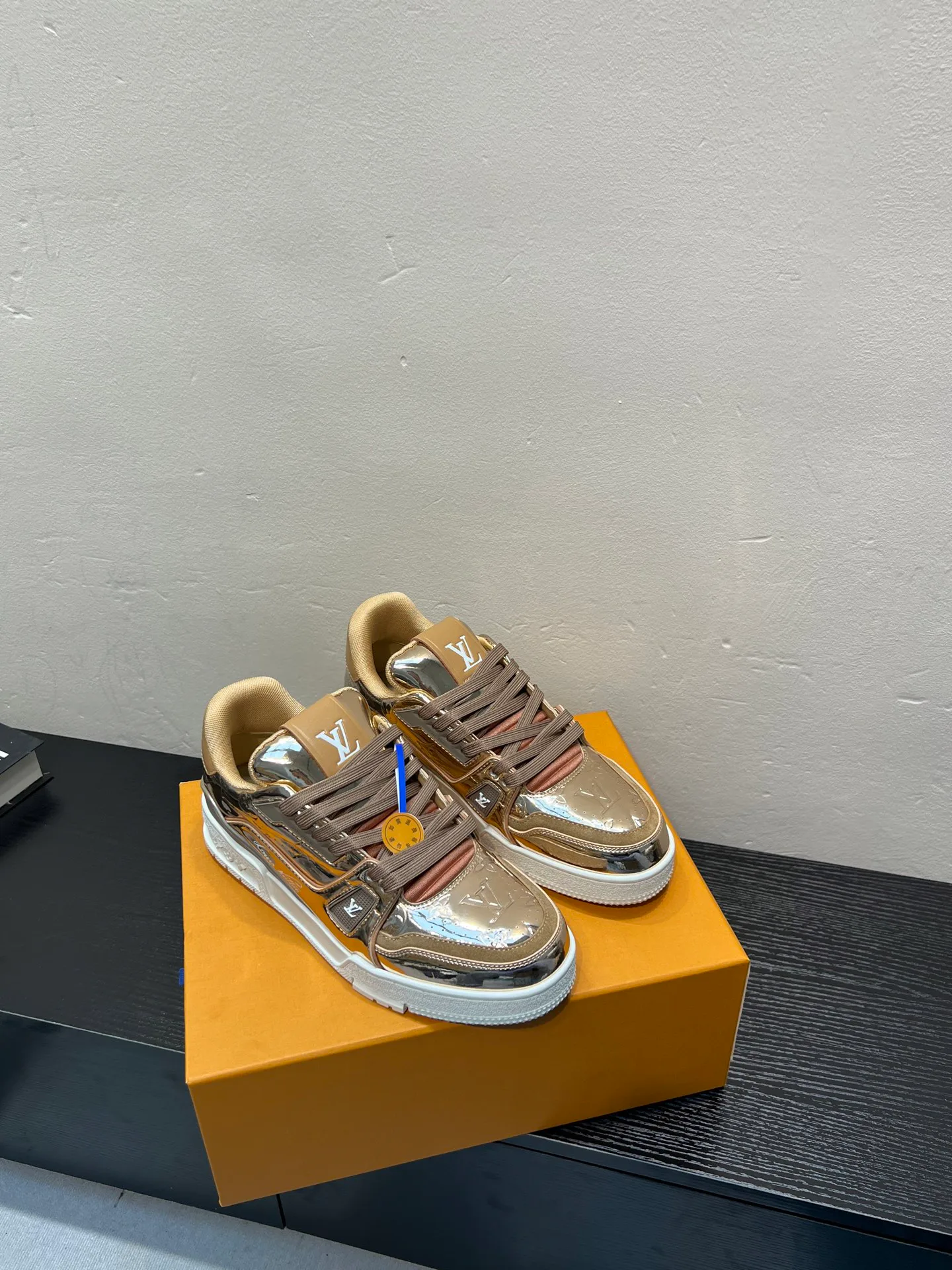 Кроссовки Женские Louis Vuitton 4541282