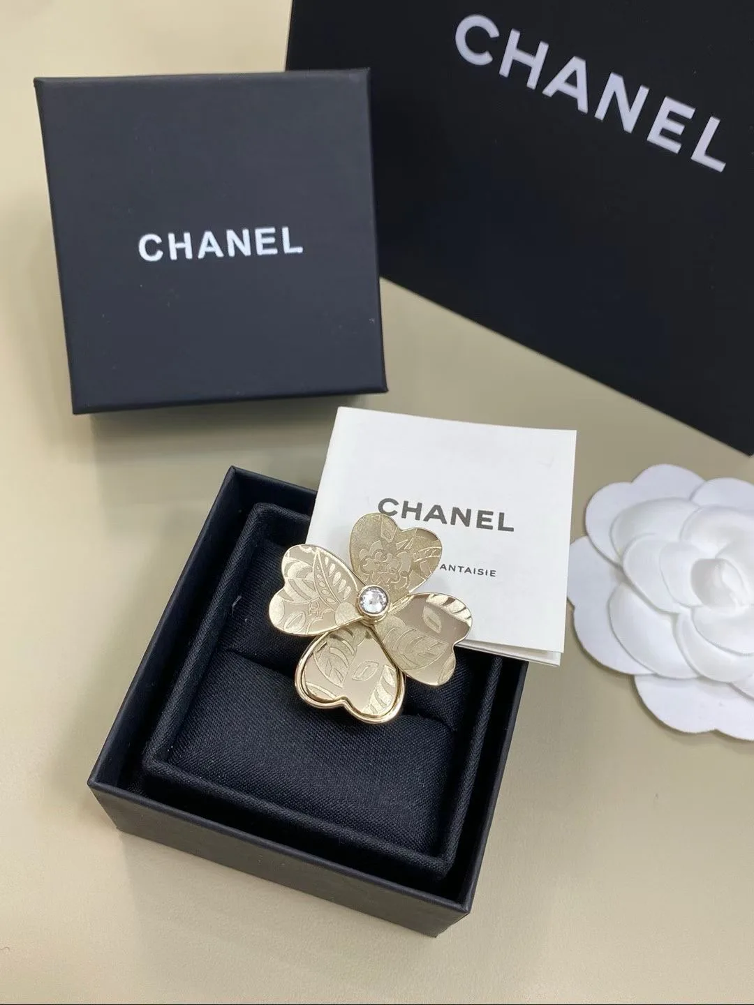 Бижутерия Chanel 5444519