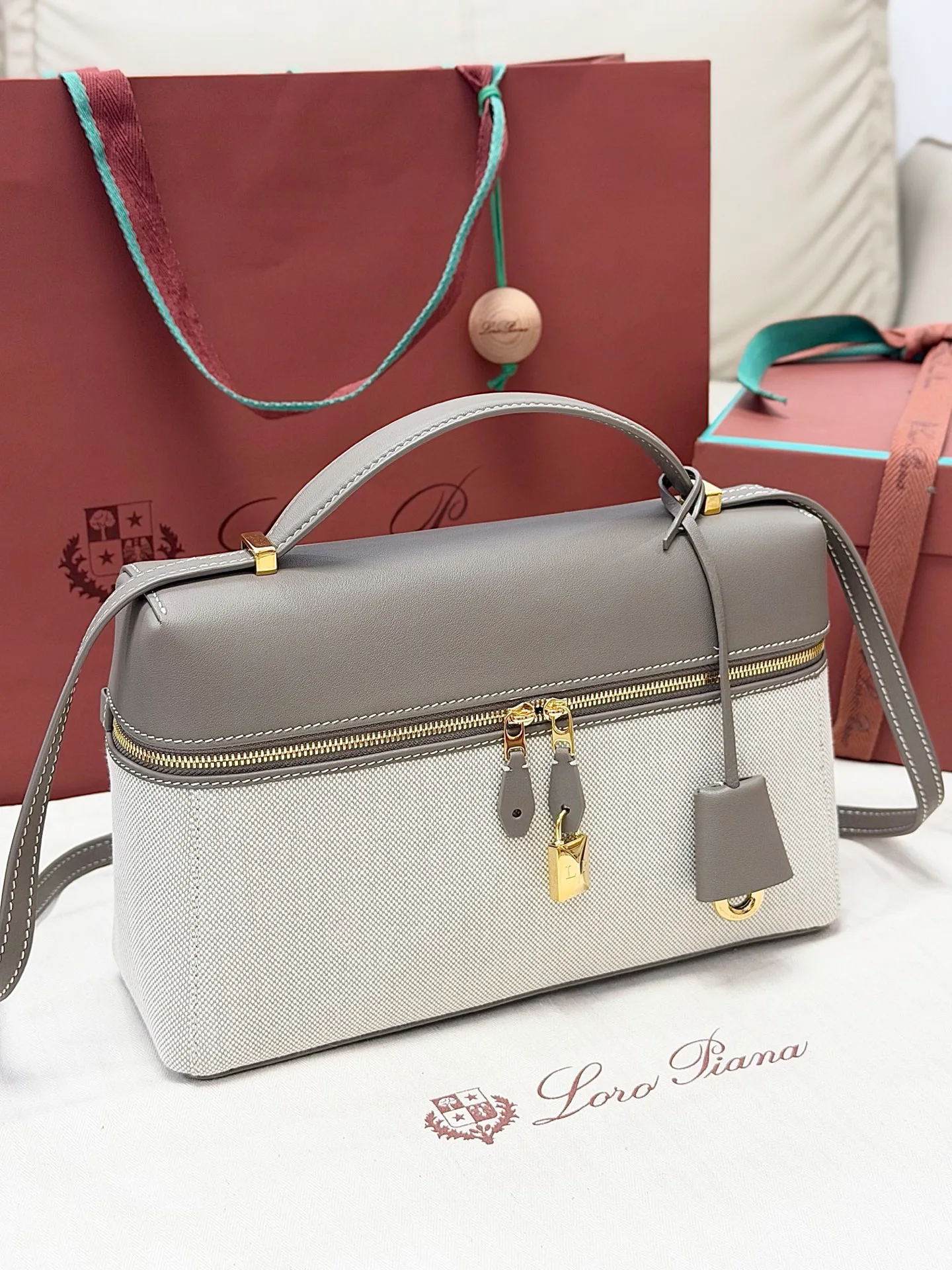 Классические Сумки Женские Loro Piana 17565039