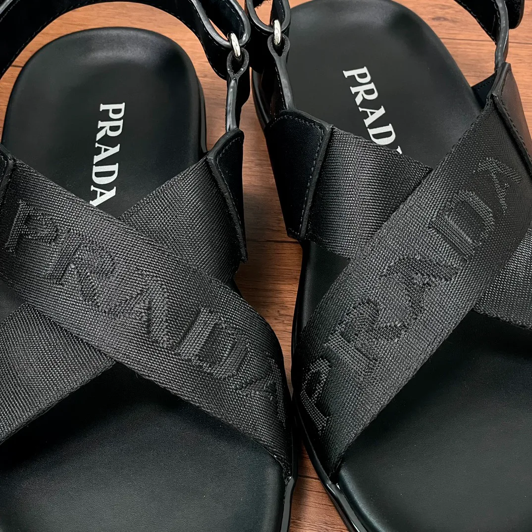 Сандалии Мужские Prada 17280274
