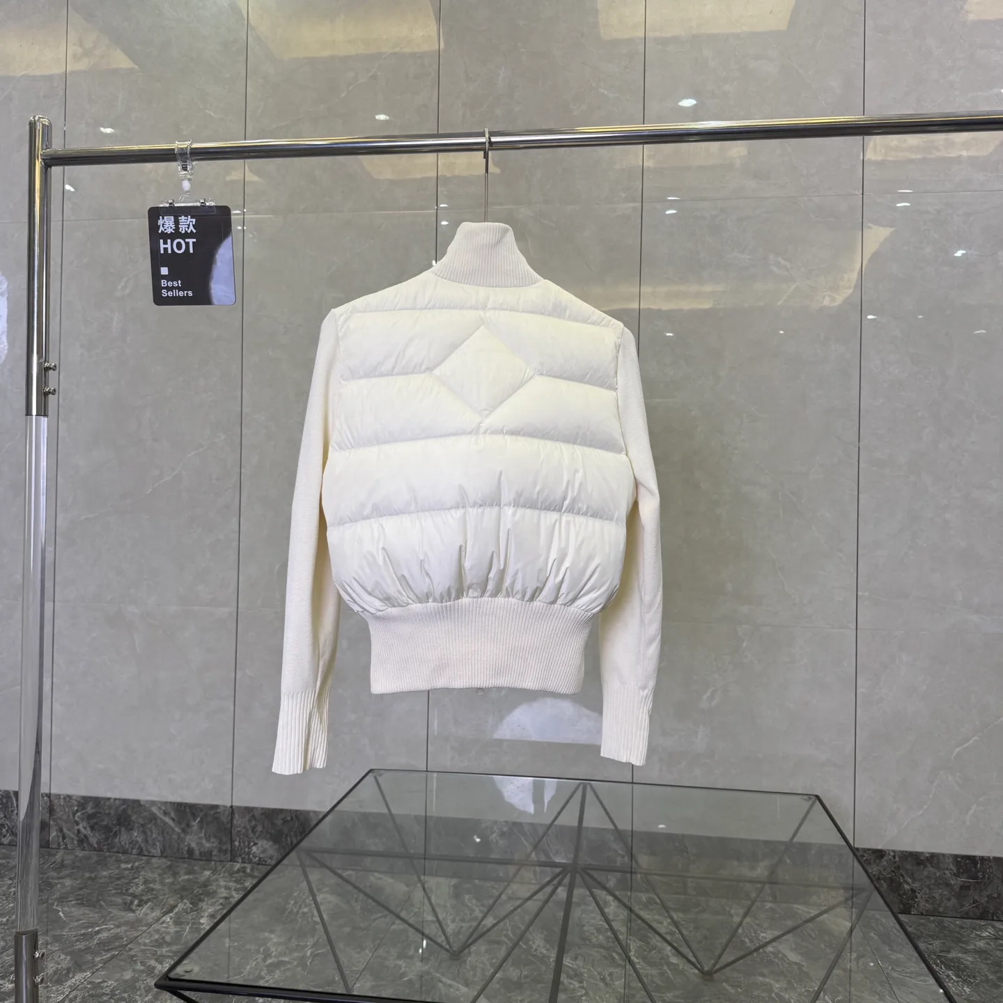 Куртки И Пуховики Женские Canada Goose 17949553