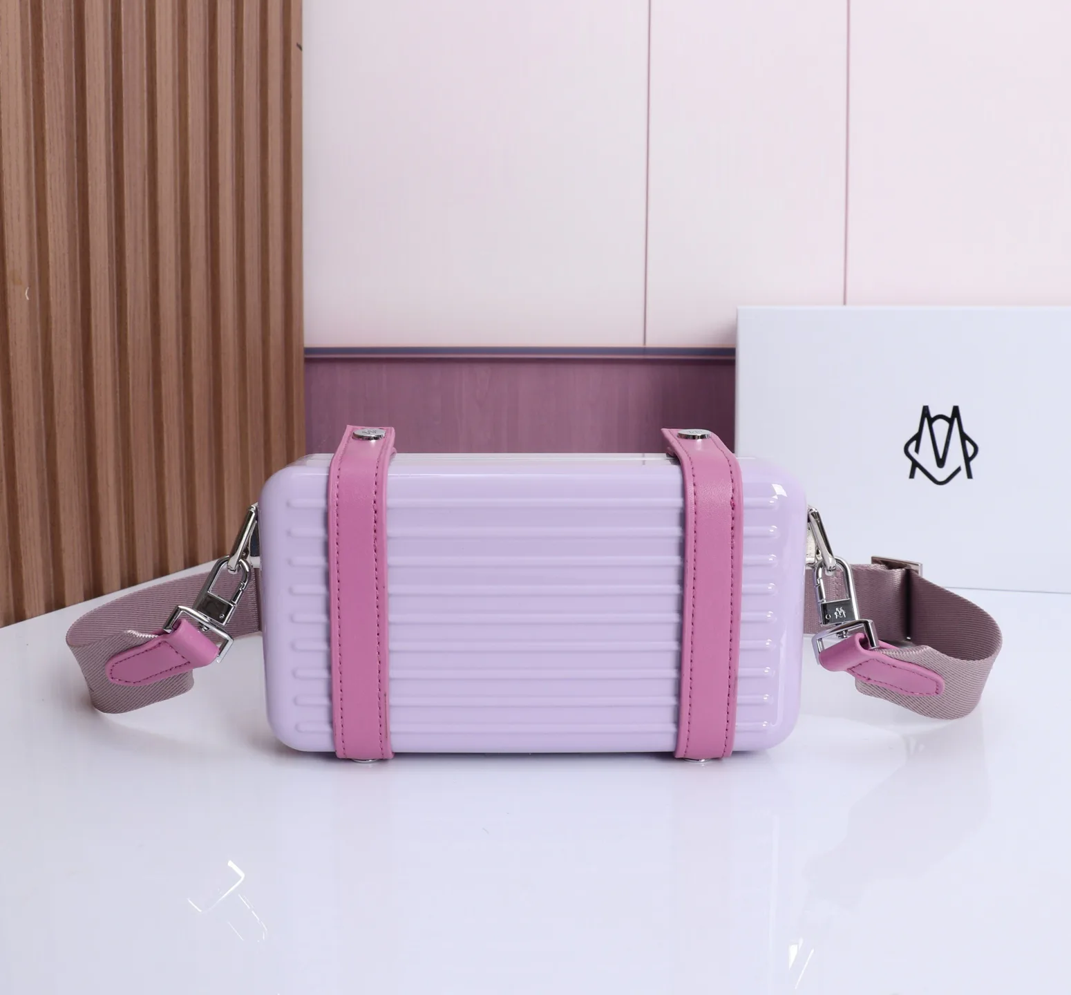 Сумки На Ремне Женские Rimowa 11185368