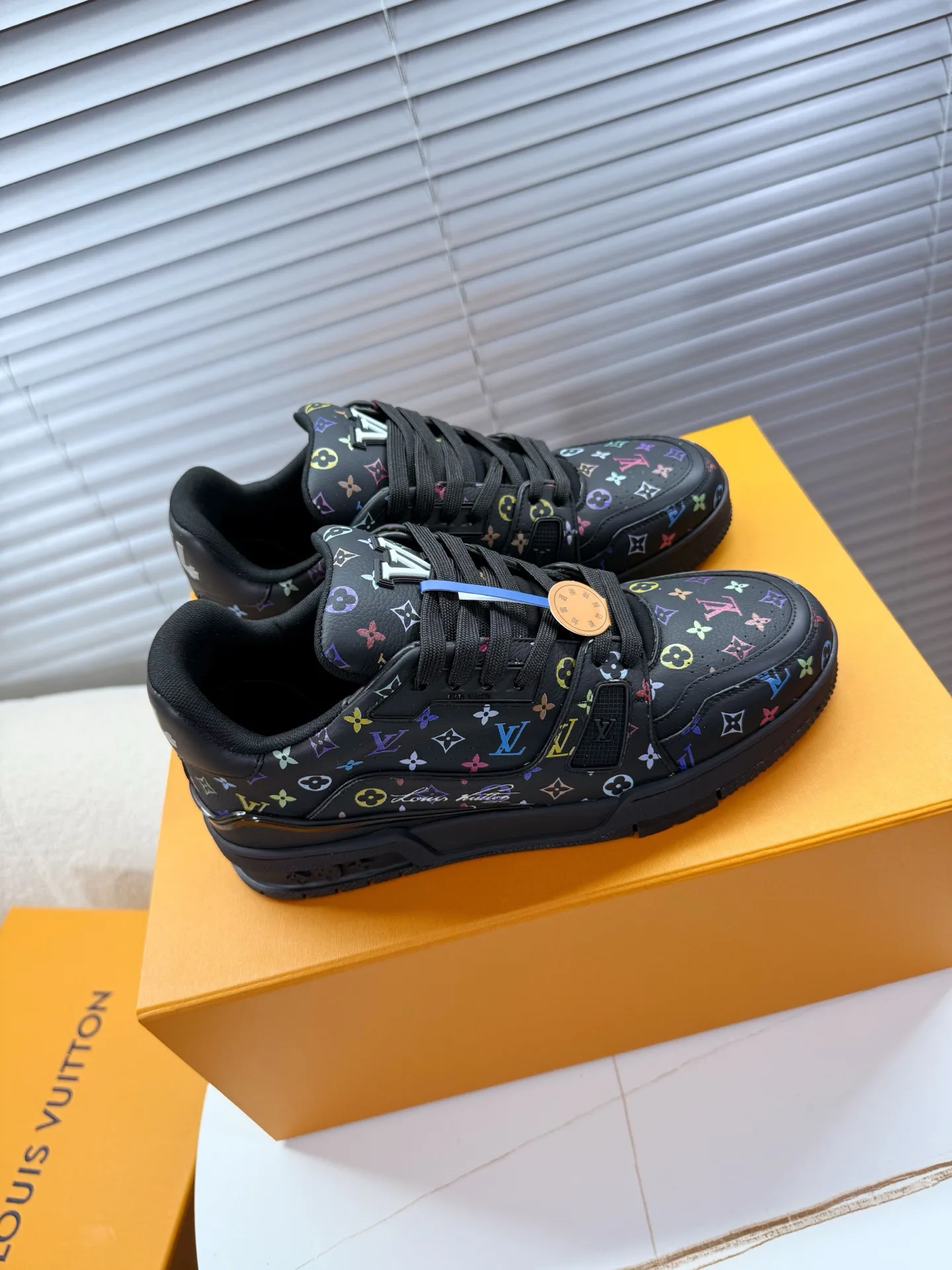 Кроссовки Женские Louis Vuitton 5049254