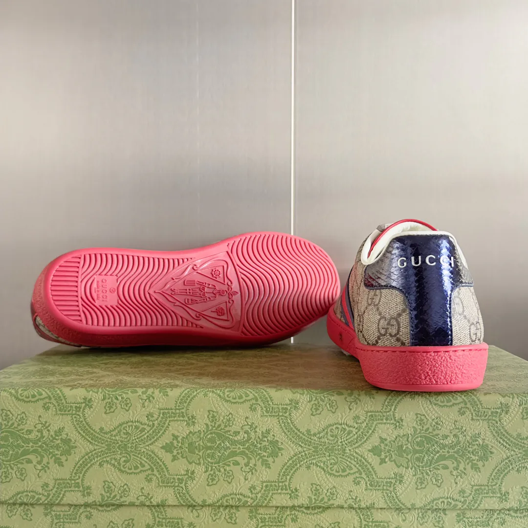 Кроссовки Женские Gucci 17620401