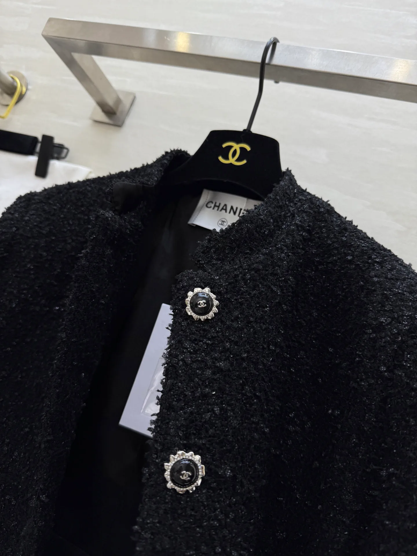 Куртки И Пуховики Женские Chanel 978653