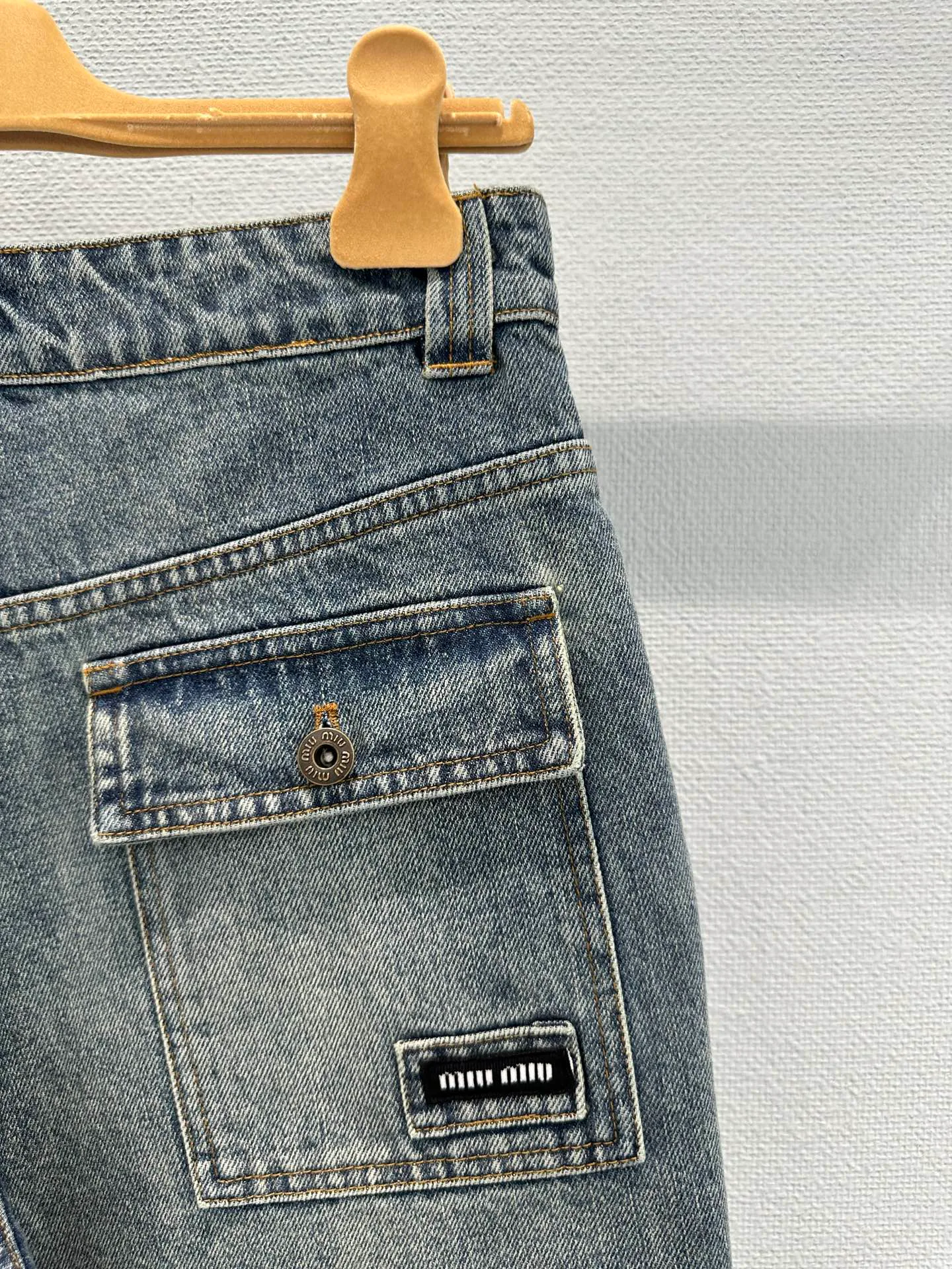 Шорты Женские Miu Miu 10238115