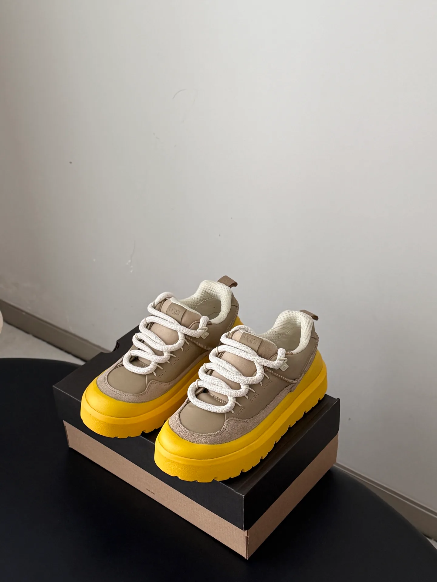 Кроссовки Женские Ugg 19687632