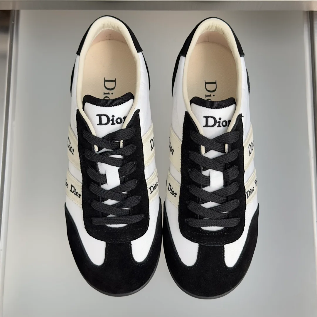 Кроссовки Женские Christian Dior 19779524