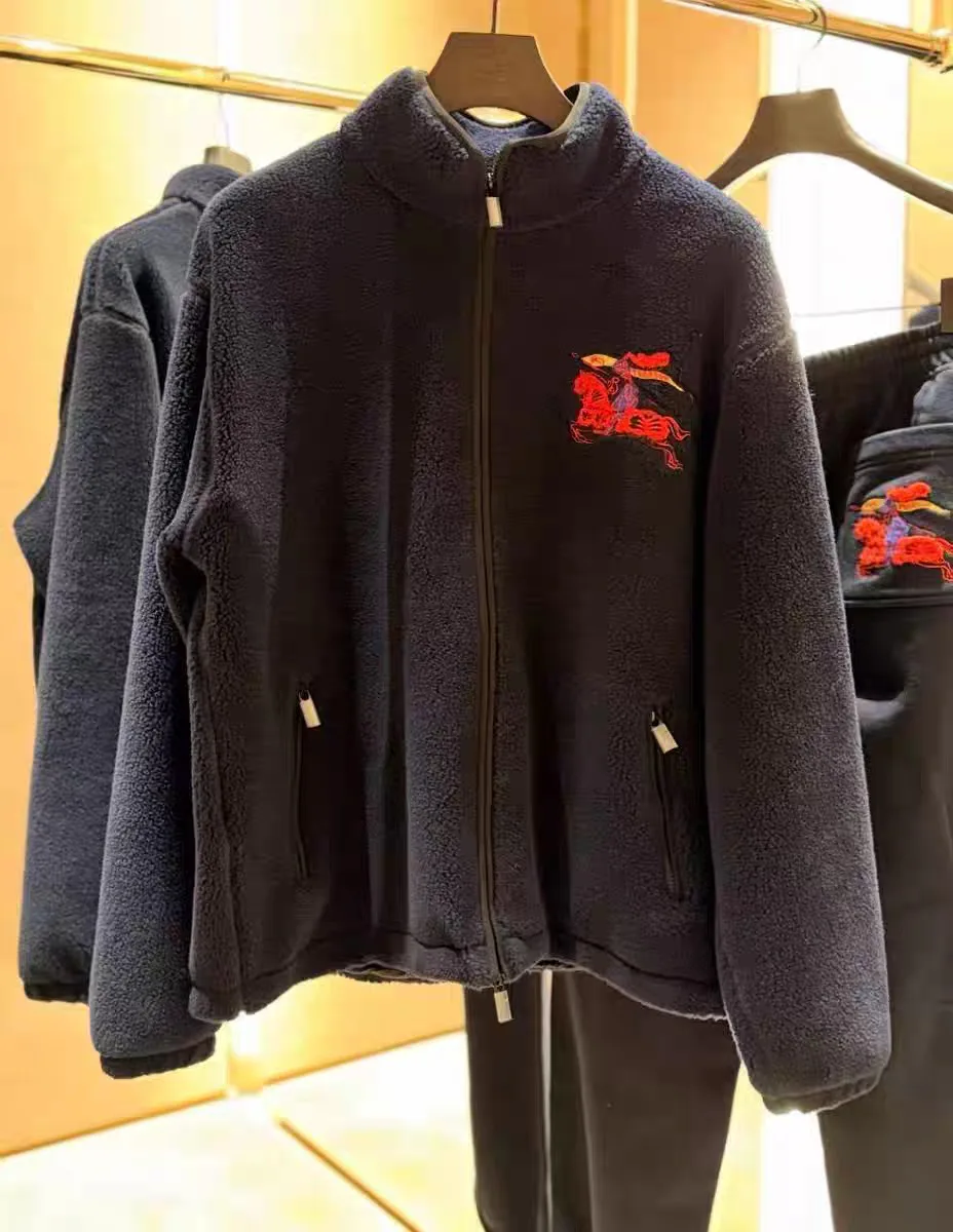 Куртки И Пуховики Мужские Burberry 5058011