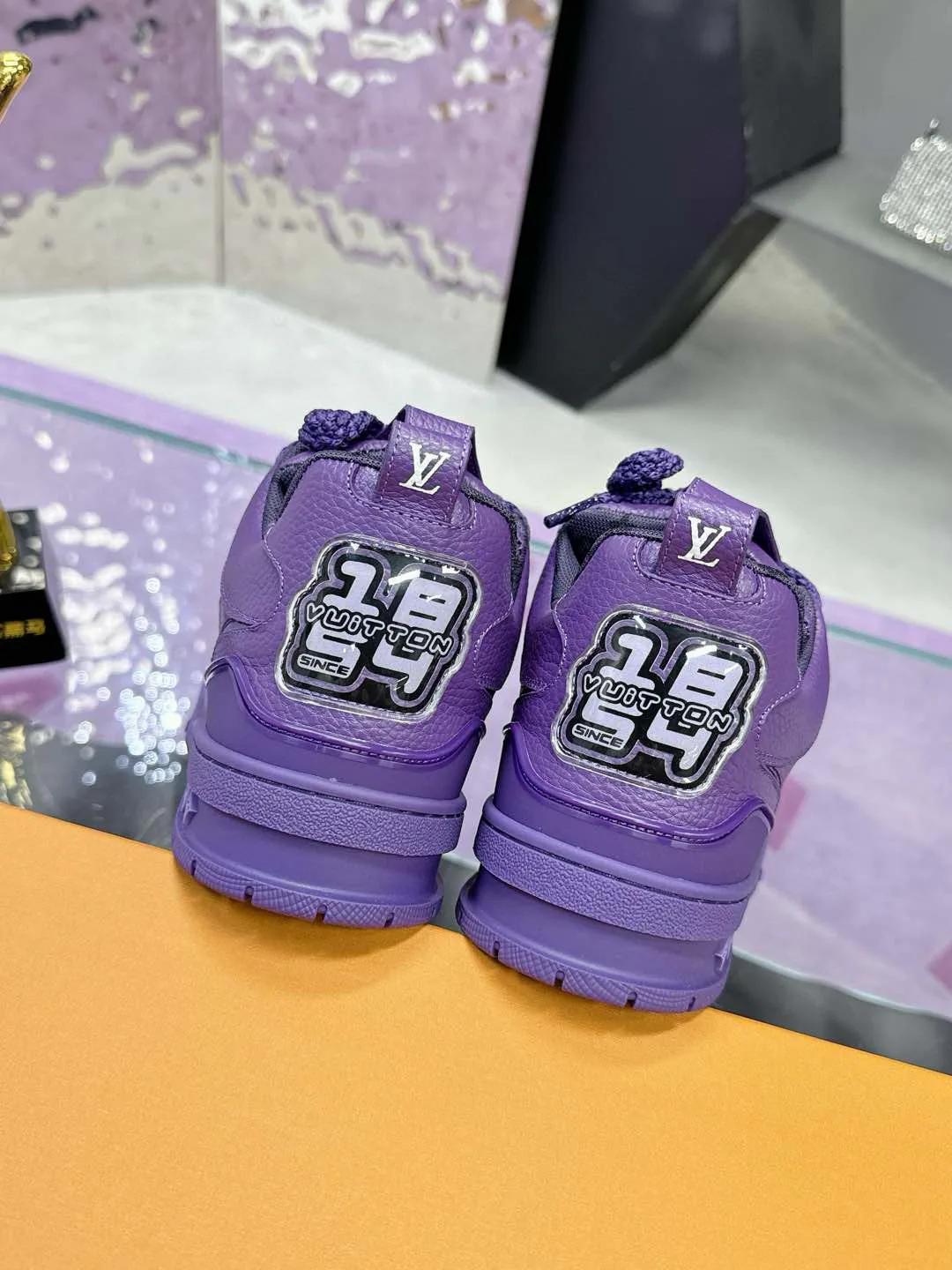 Кроссовки Женские Louis Vuitton 589235