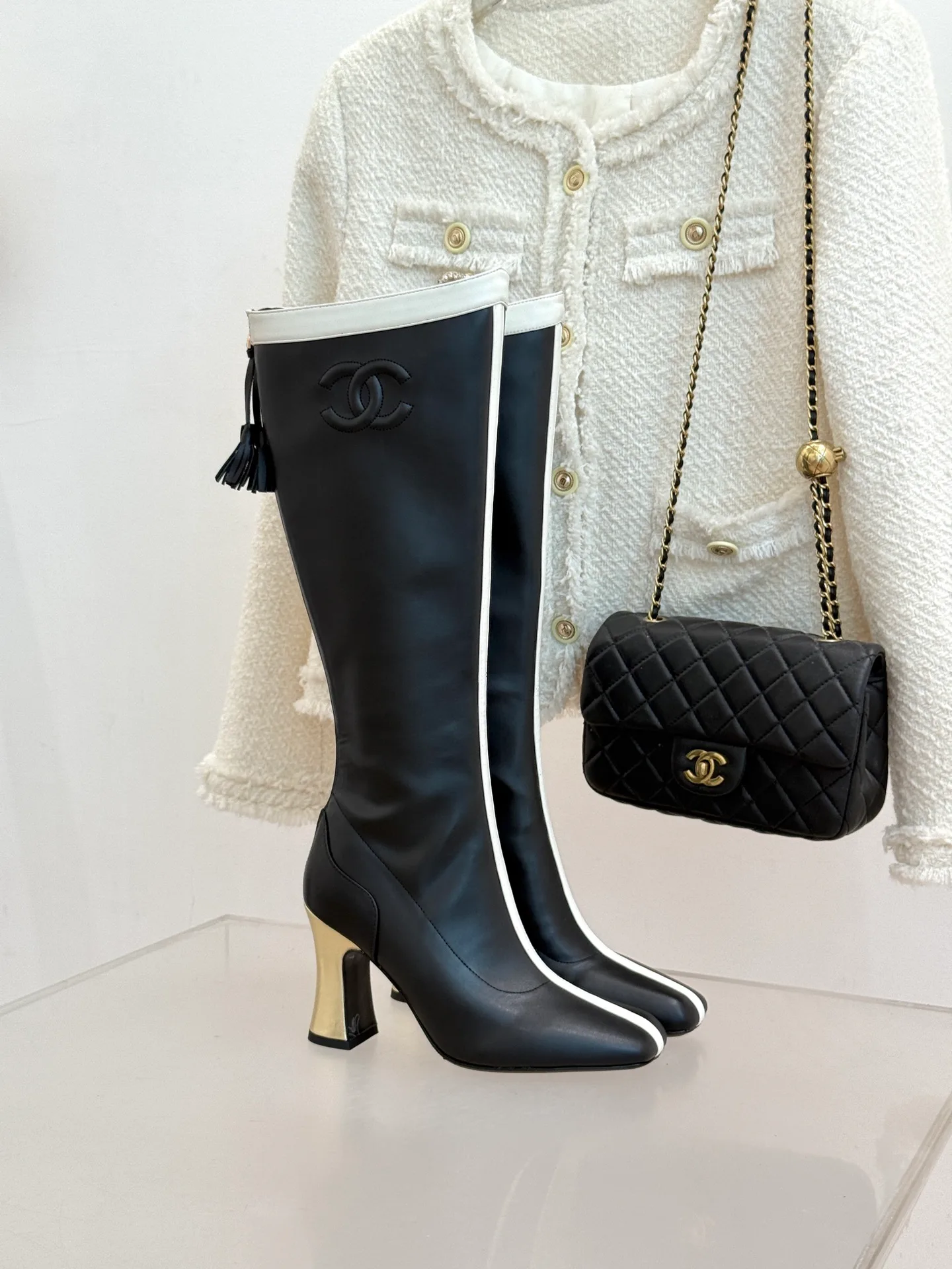 Сапоги Женские Chanel 17406172