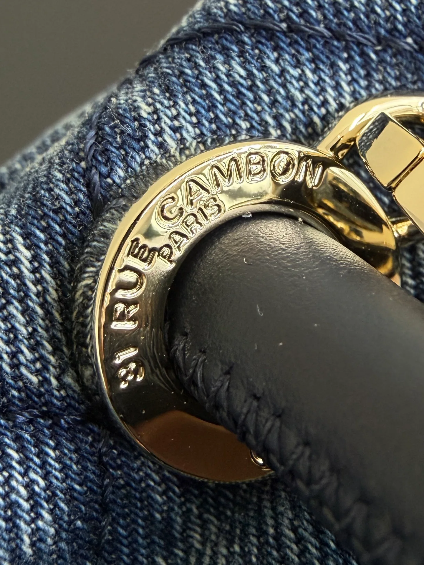 Классические Сумки Женские Chanel 17136024