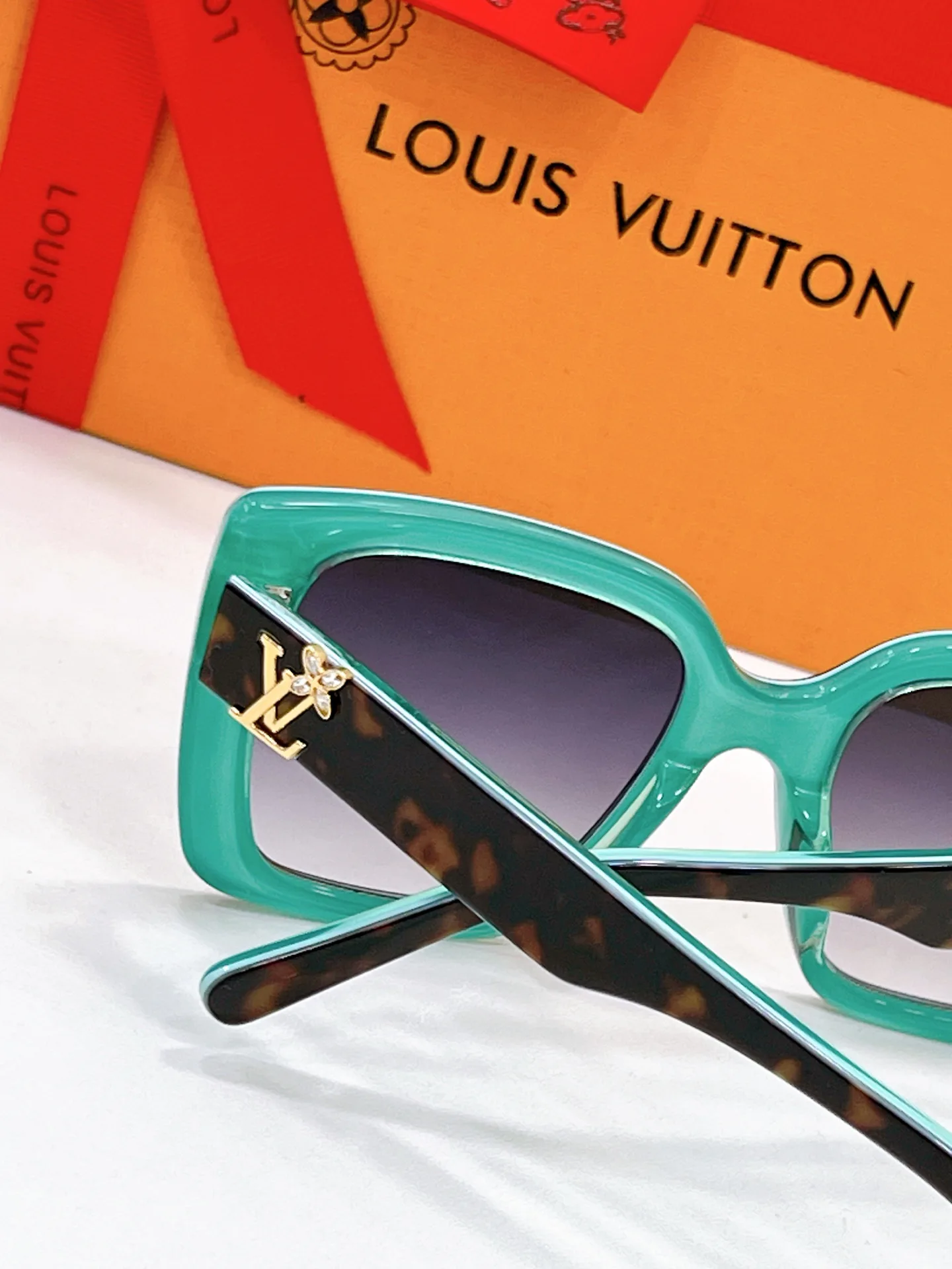 Очки Louis Vuitton 1906911