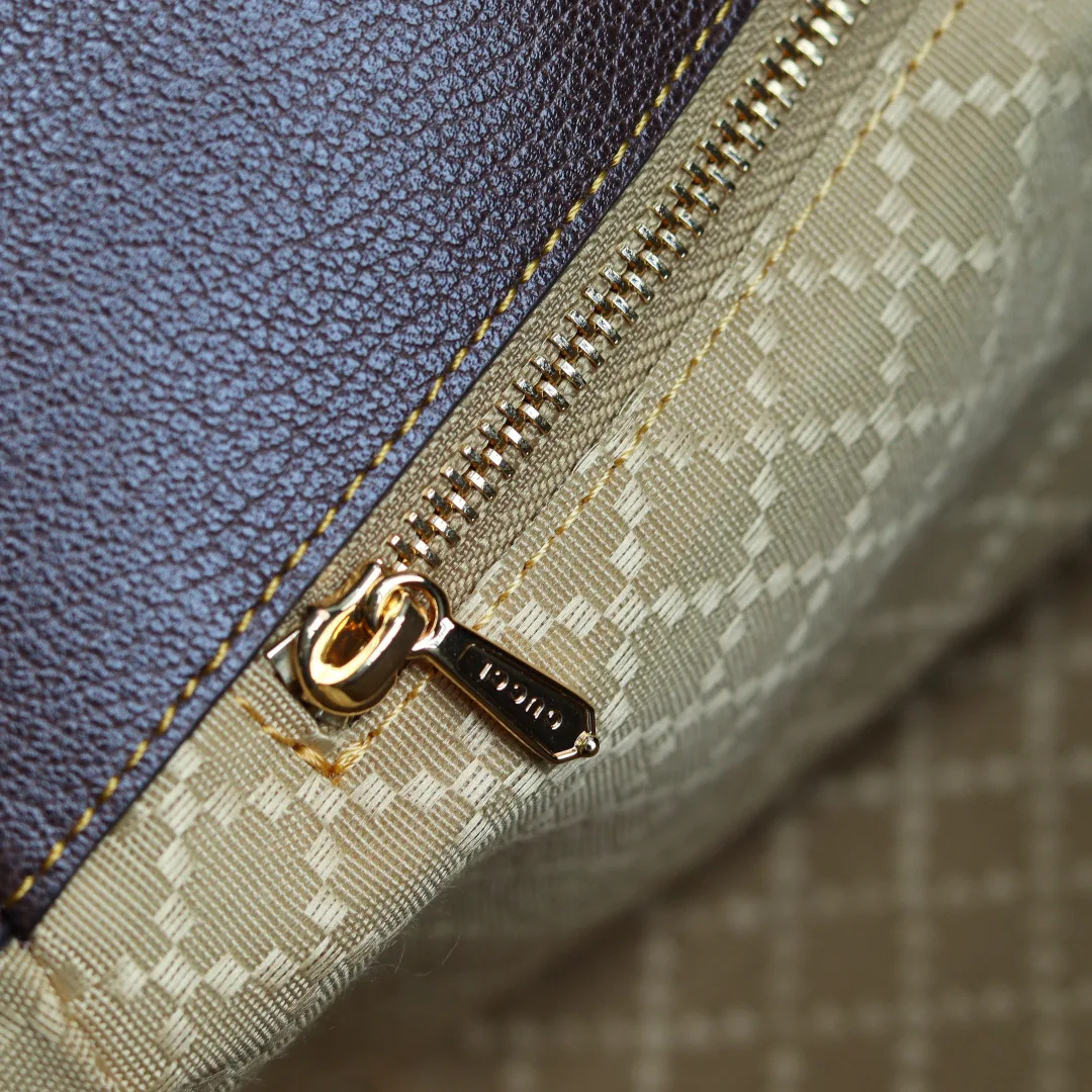 Классические Сумки Женские Gucci 11703973