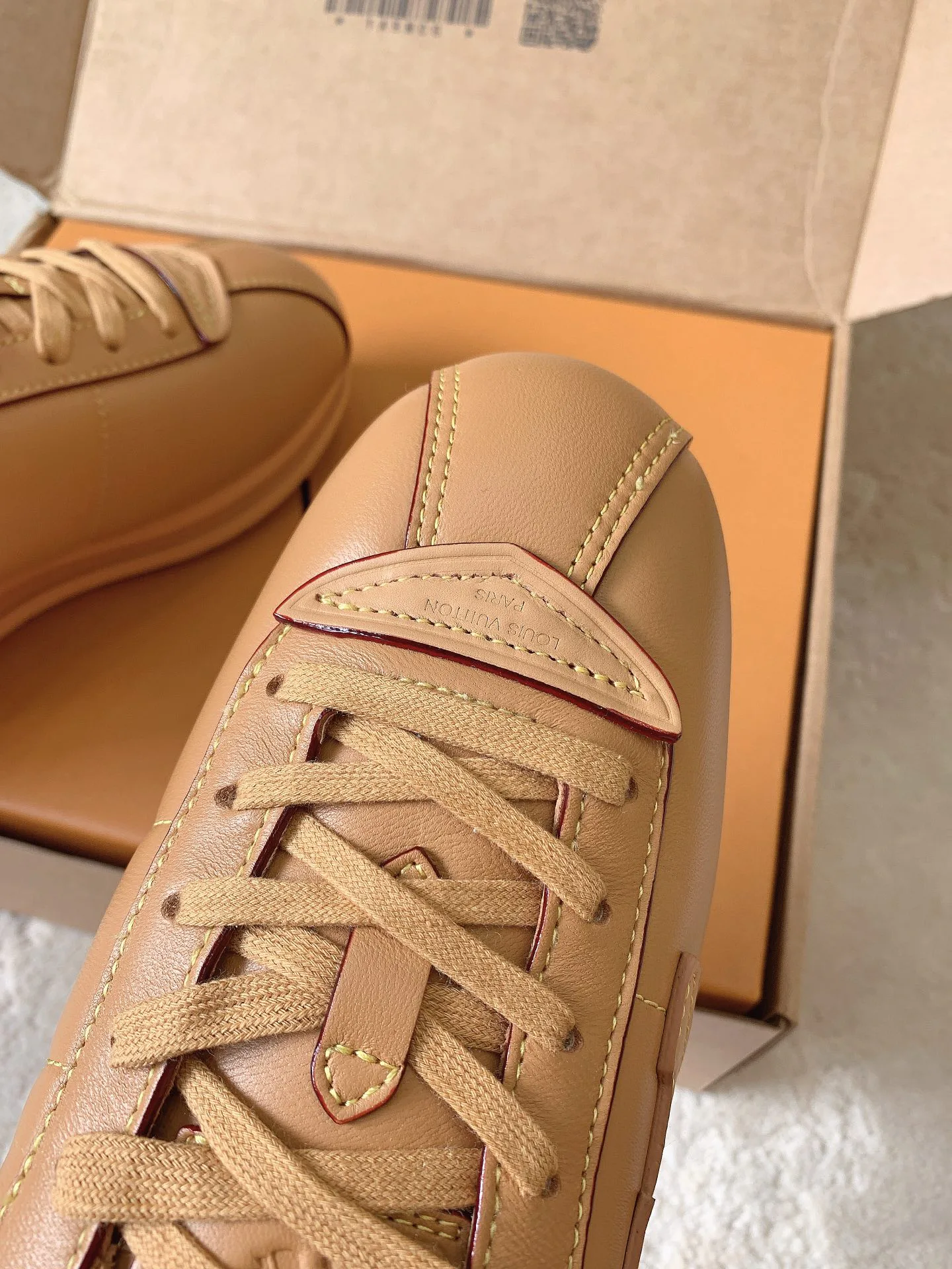 Кроссовки Женские Louis Vuitton 1834414