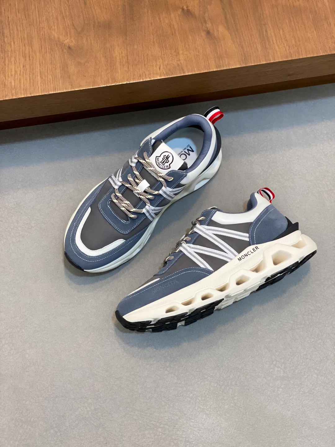 Кроссовки Мужские Moncler 11250177